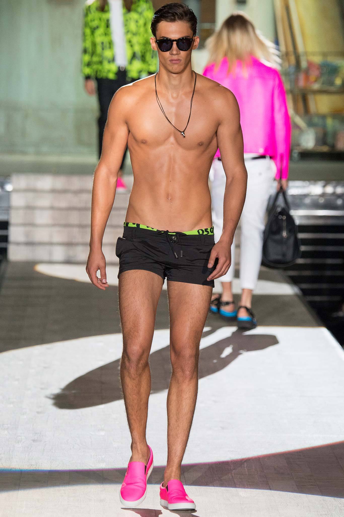 Dsquared2 S/S 15 Menswear Look 23