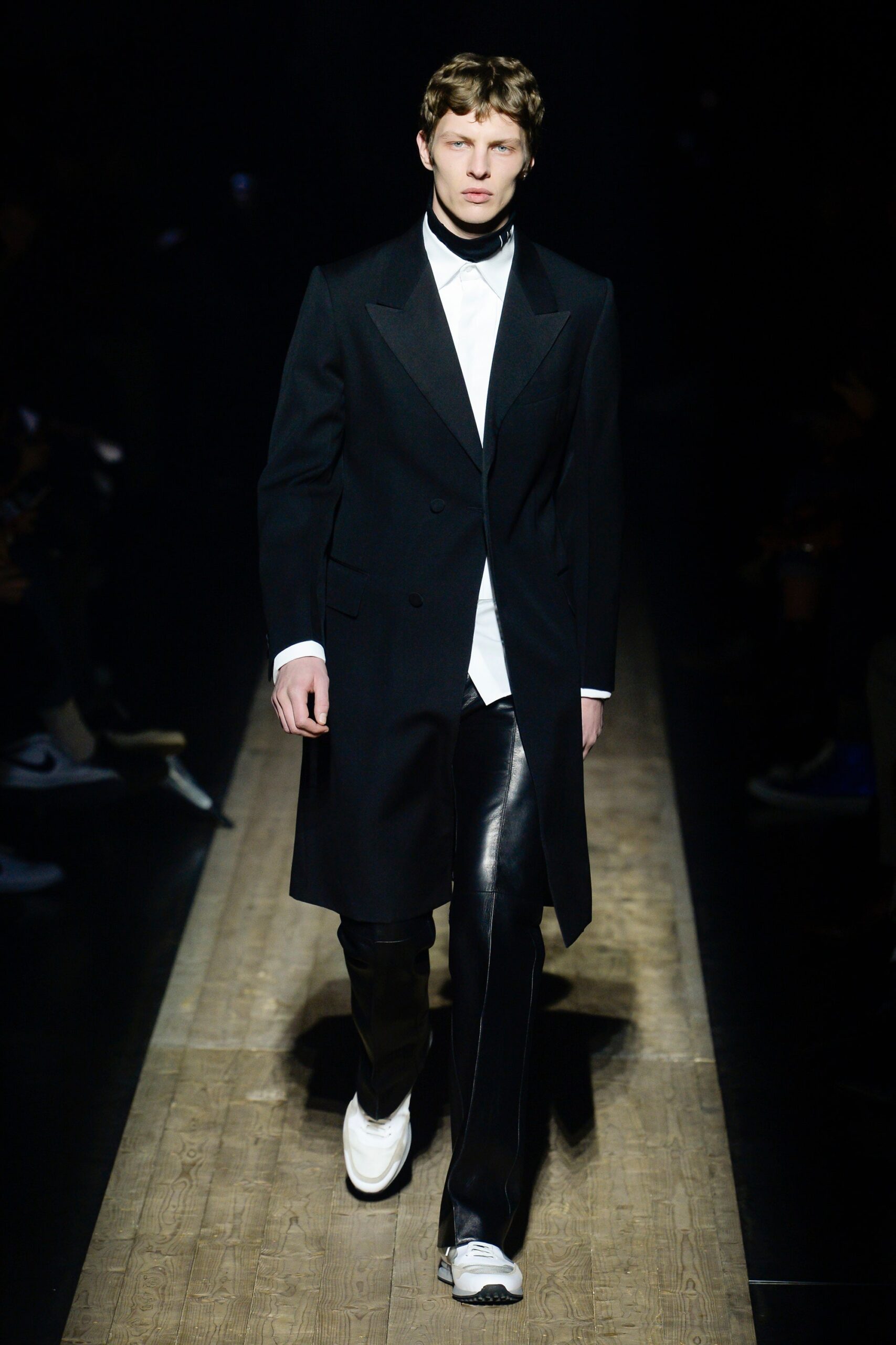 Dunhill F/W 18 Menswear Look 42