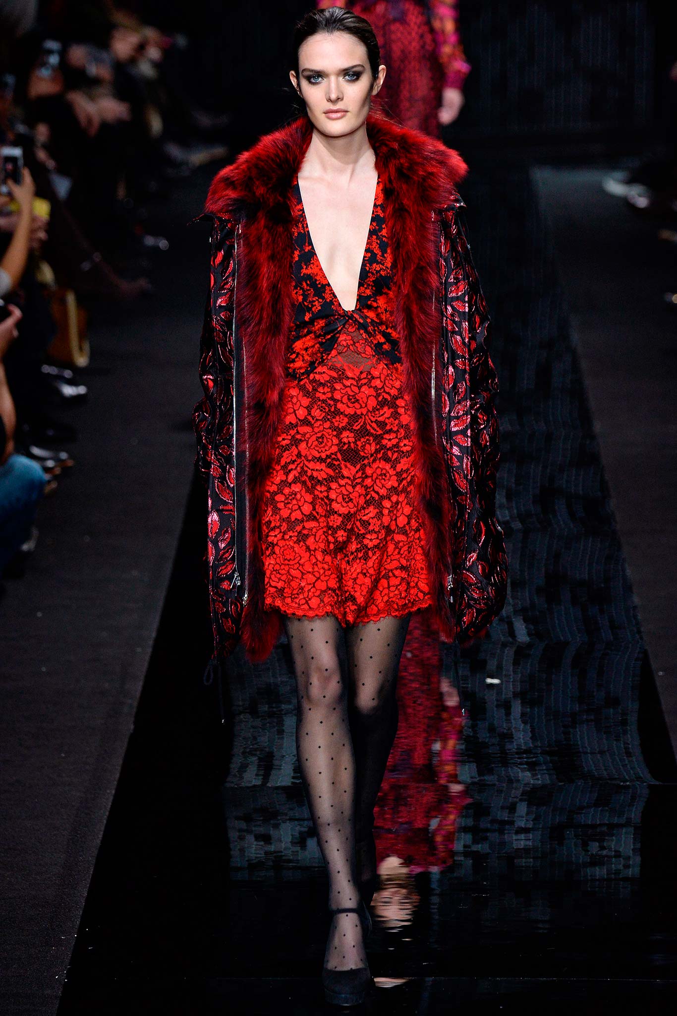 Diane von Furstenberg F/W 15 Look 25