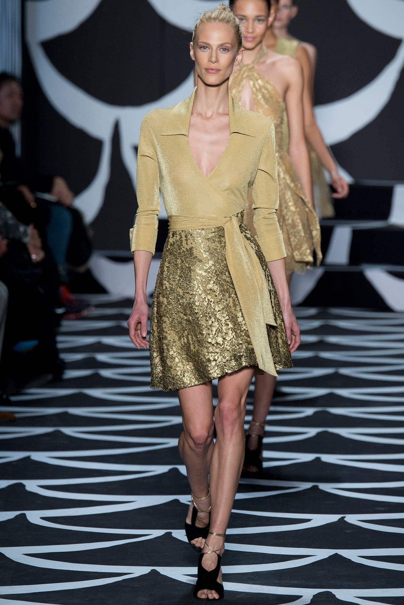Diane von Furstenberg F/W 14 Look 35