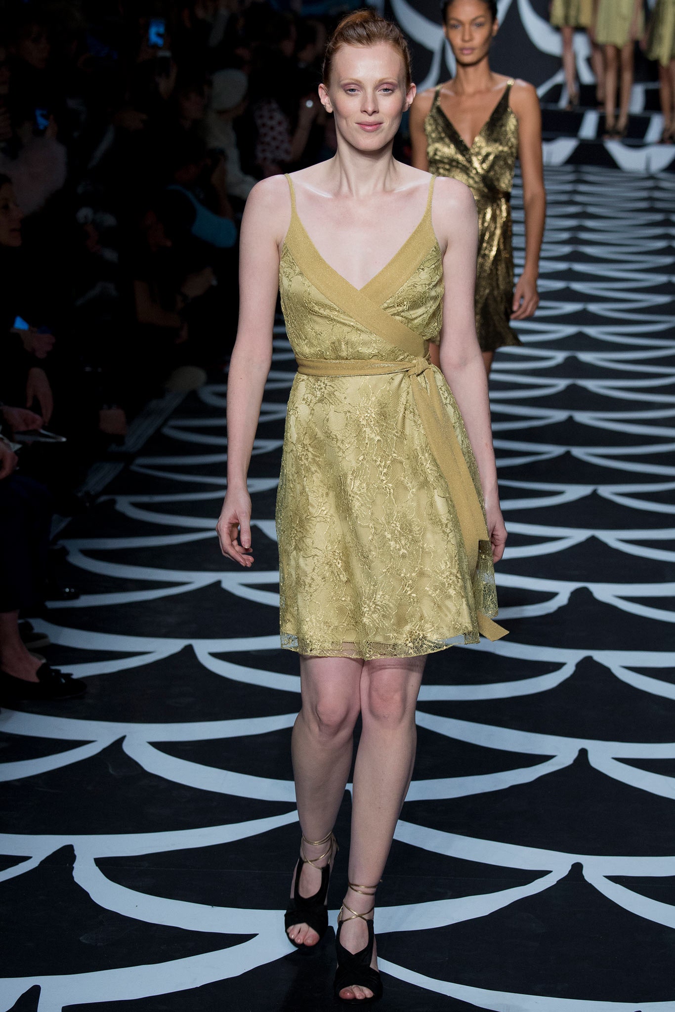 Diane von Furstenberg F/W 14 Look 48