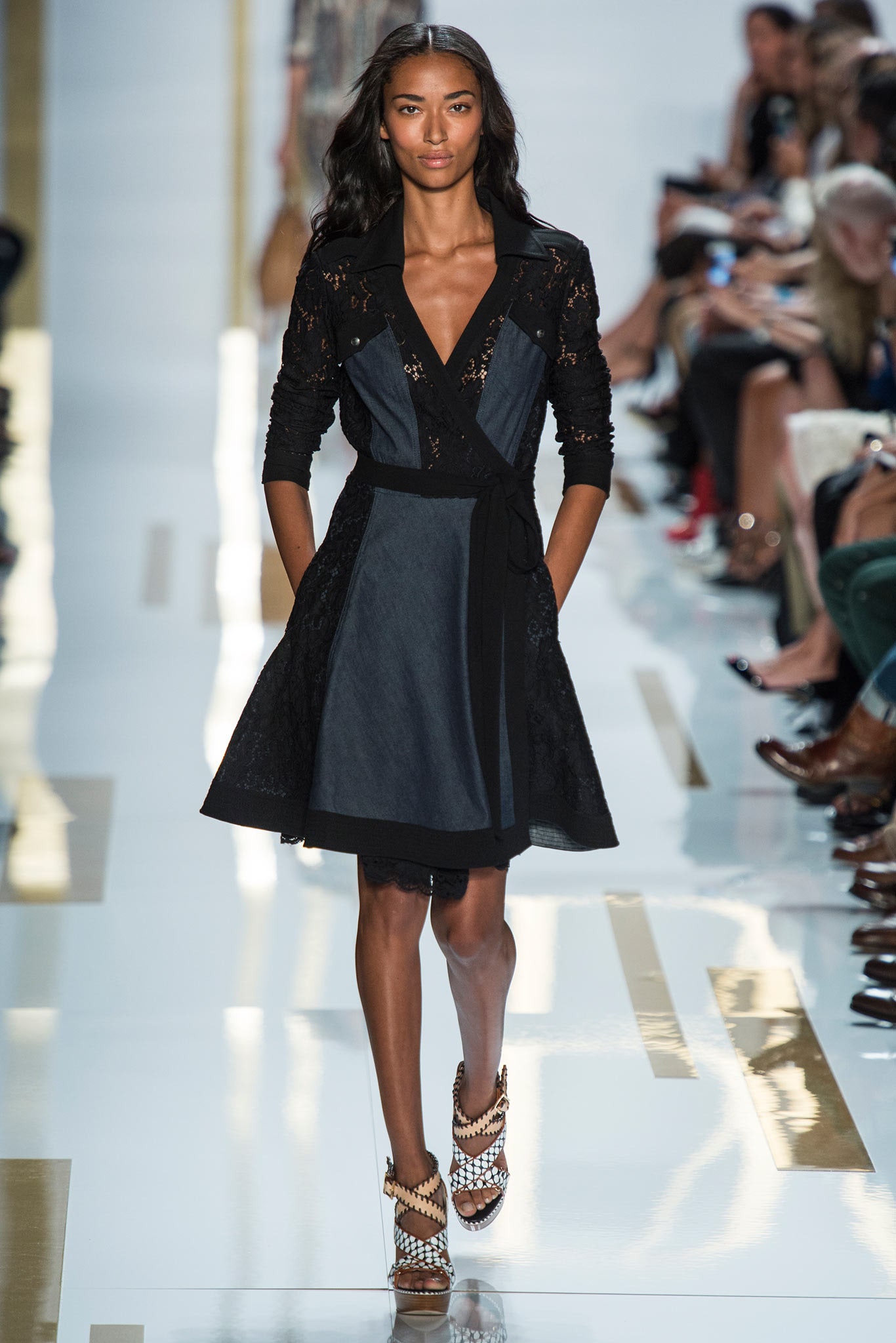 Diane von Furstenberg S/S 14 Look 16