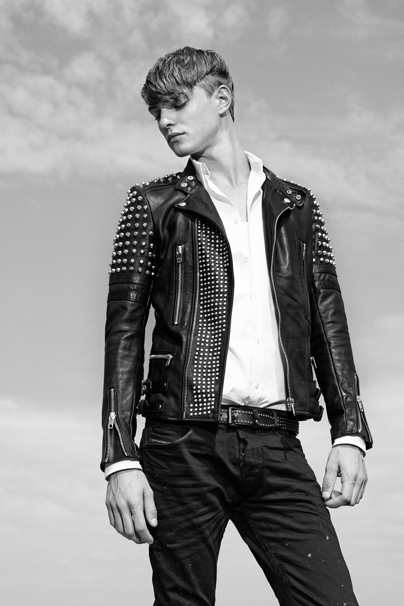 Diesel Black Gold Resort 15 Look 8