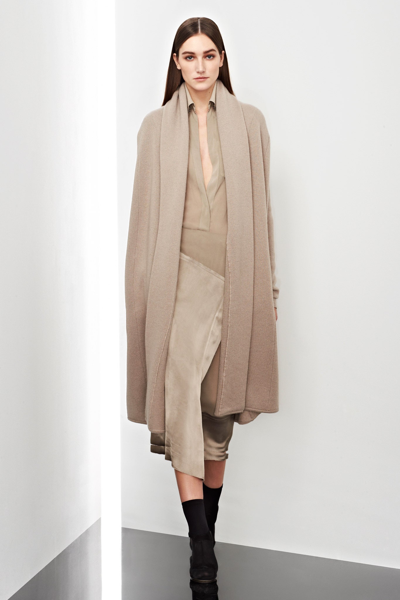 Donna Karan F/W 14 Look 12