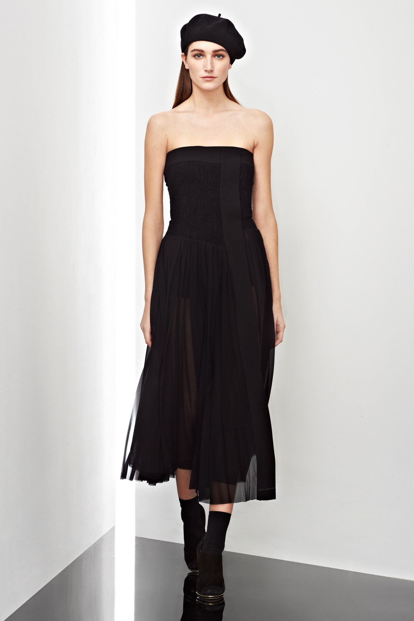 Donna Karan F/W 14 Look 25