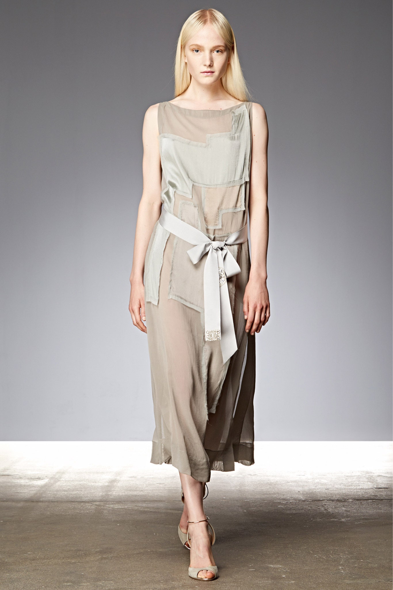 Donna Karan Resort 15 Look 2