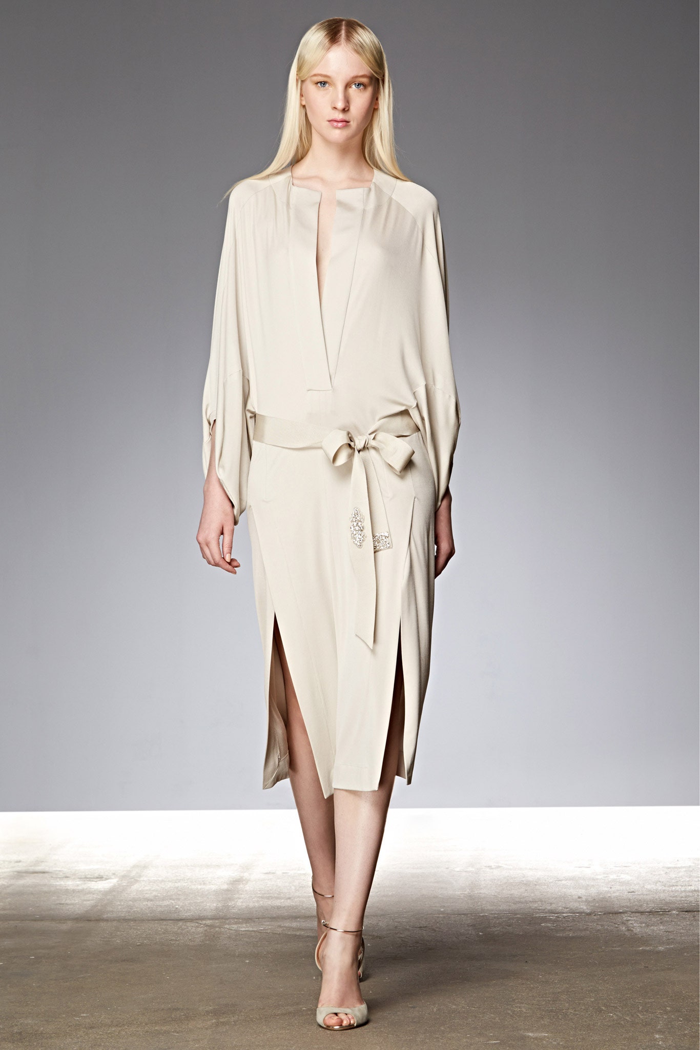 Donna Karan Resort 15 Look 5