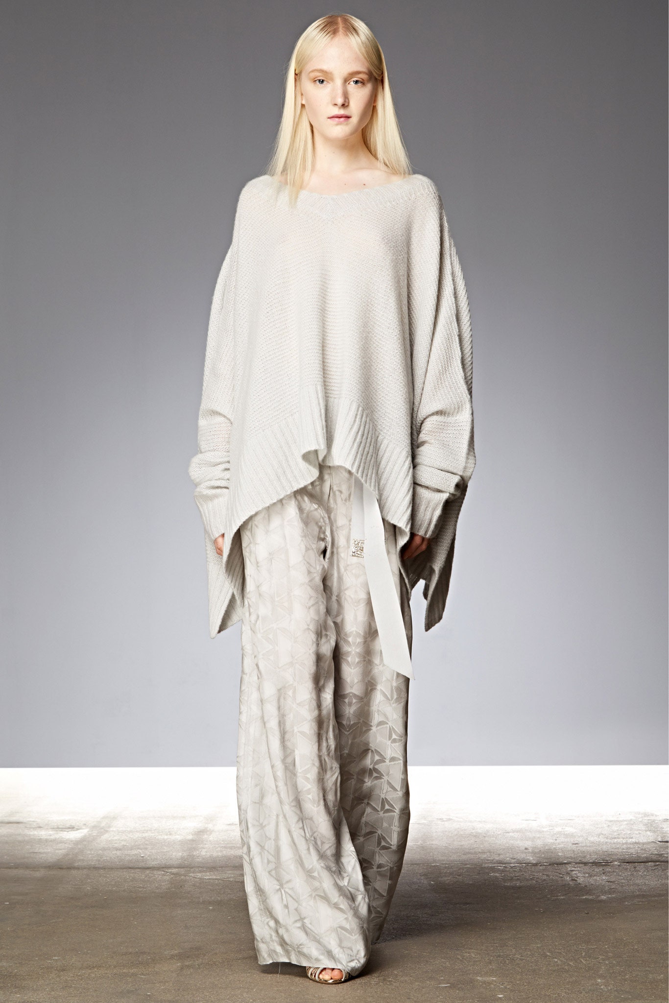 Donna Karan Resort 15 Look 13