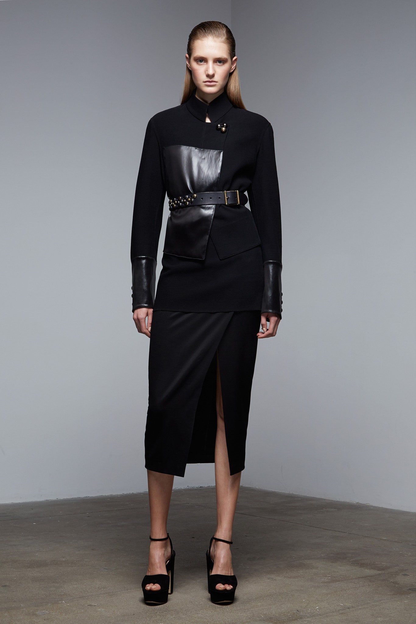 Donna Karan F/W 15 Look 1