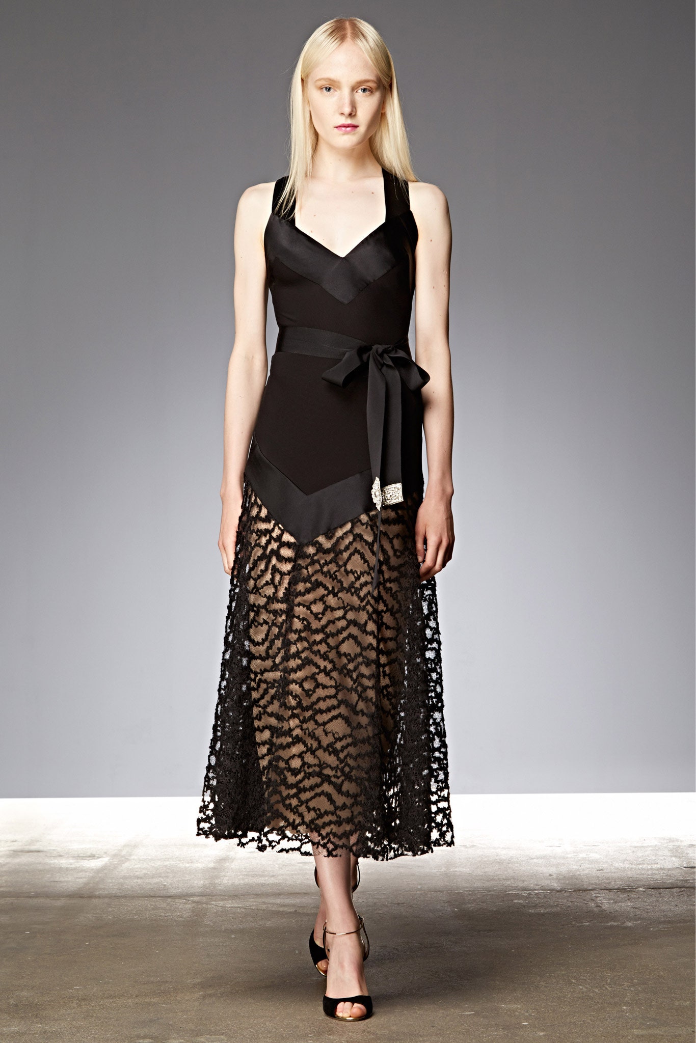 Donna Karan Resort 15 Look 26