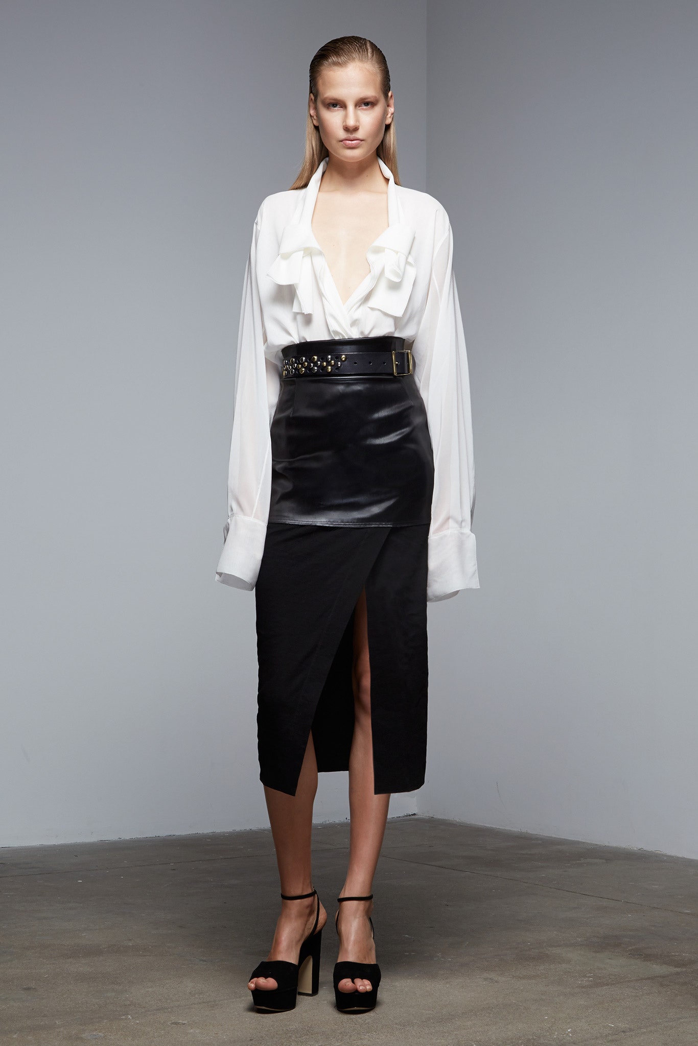 Donna Karan F/W 15 Look 2