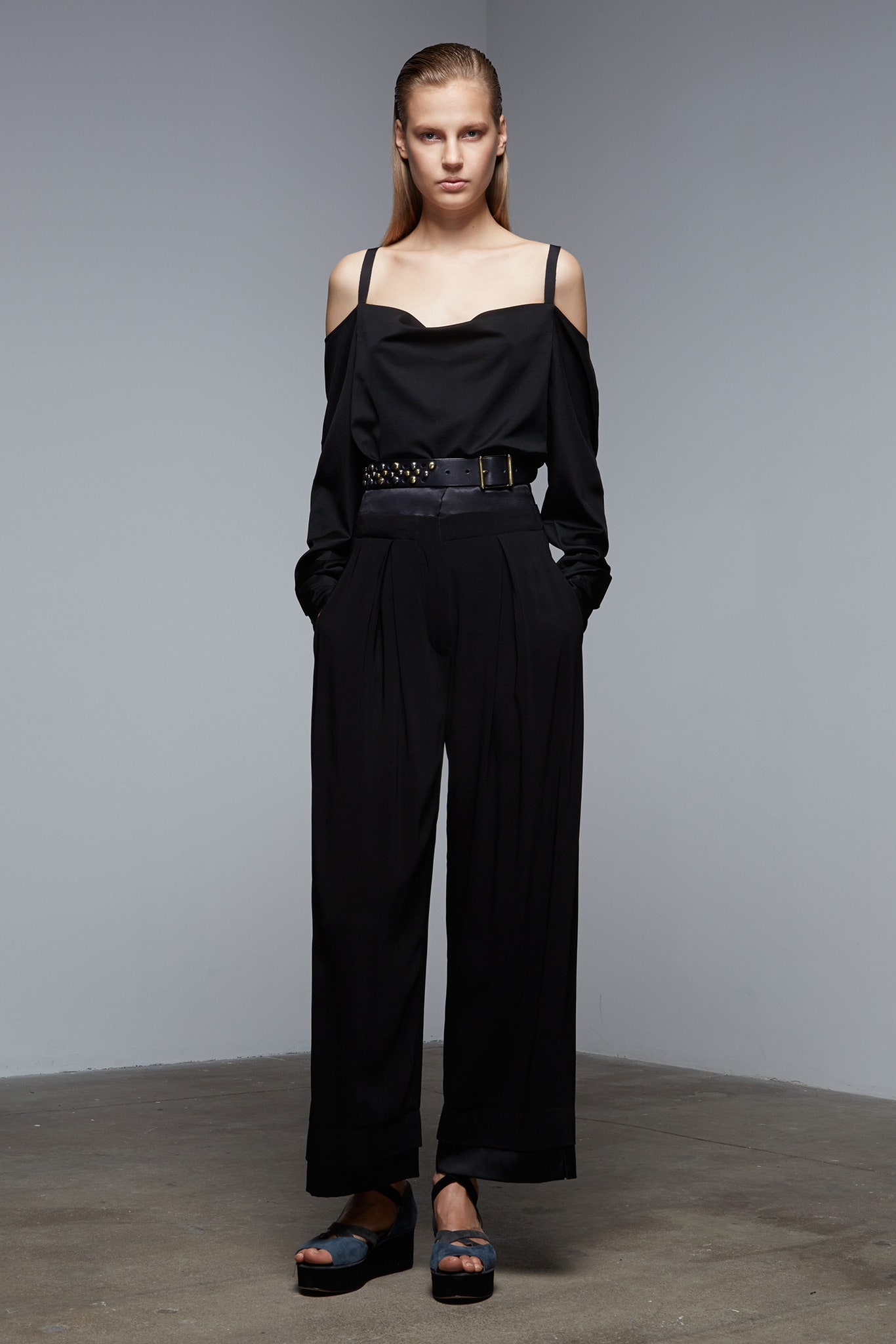 Donna Karan F/W 15 Look 11