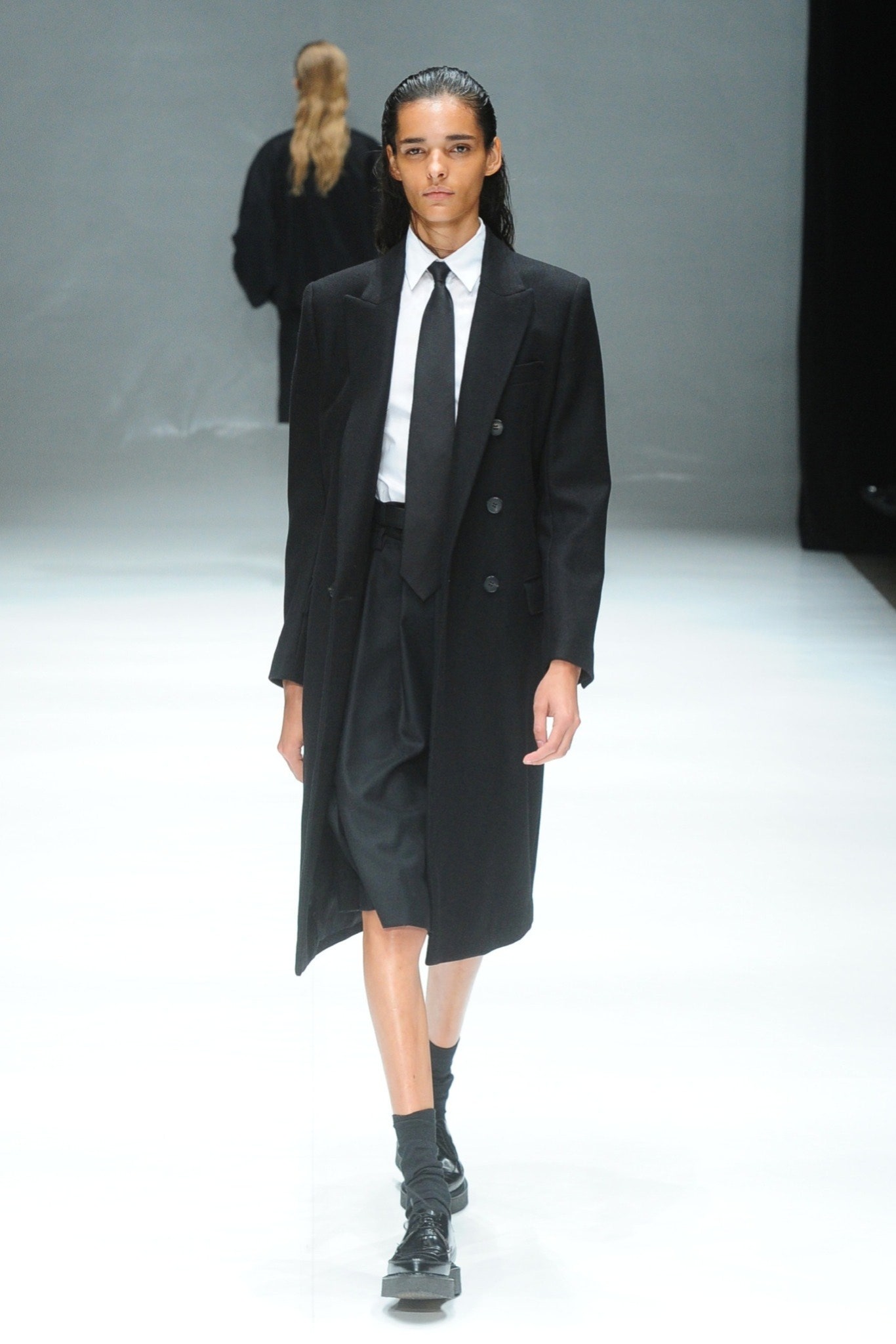 DressedUndressed Tokyo F/W 15 Look 21