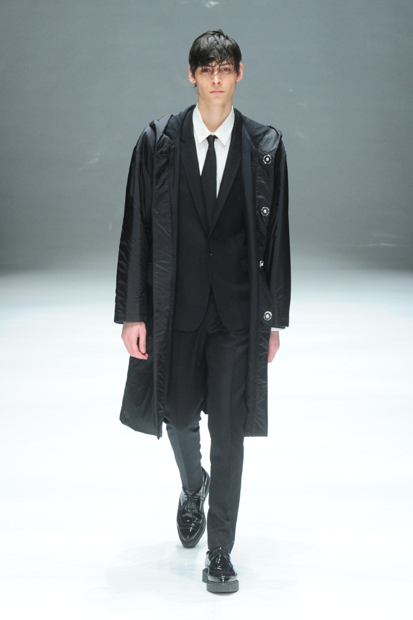 DressedUndressed Tokyo F/W 15 Look 23