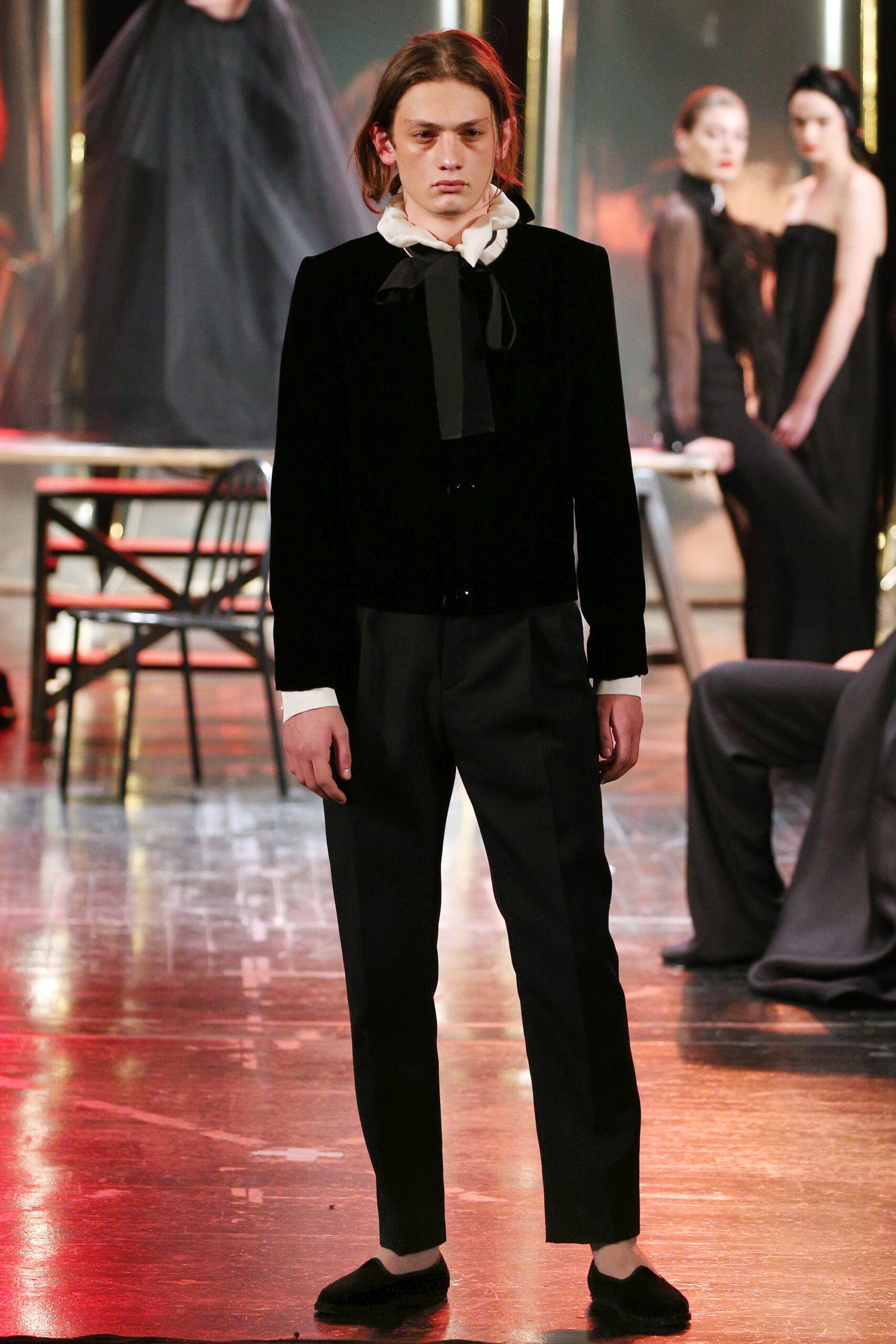 Djaba Diassamidze Tbilisi S/S 18 Look 17