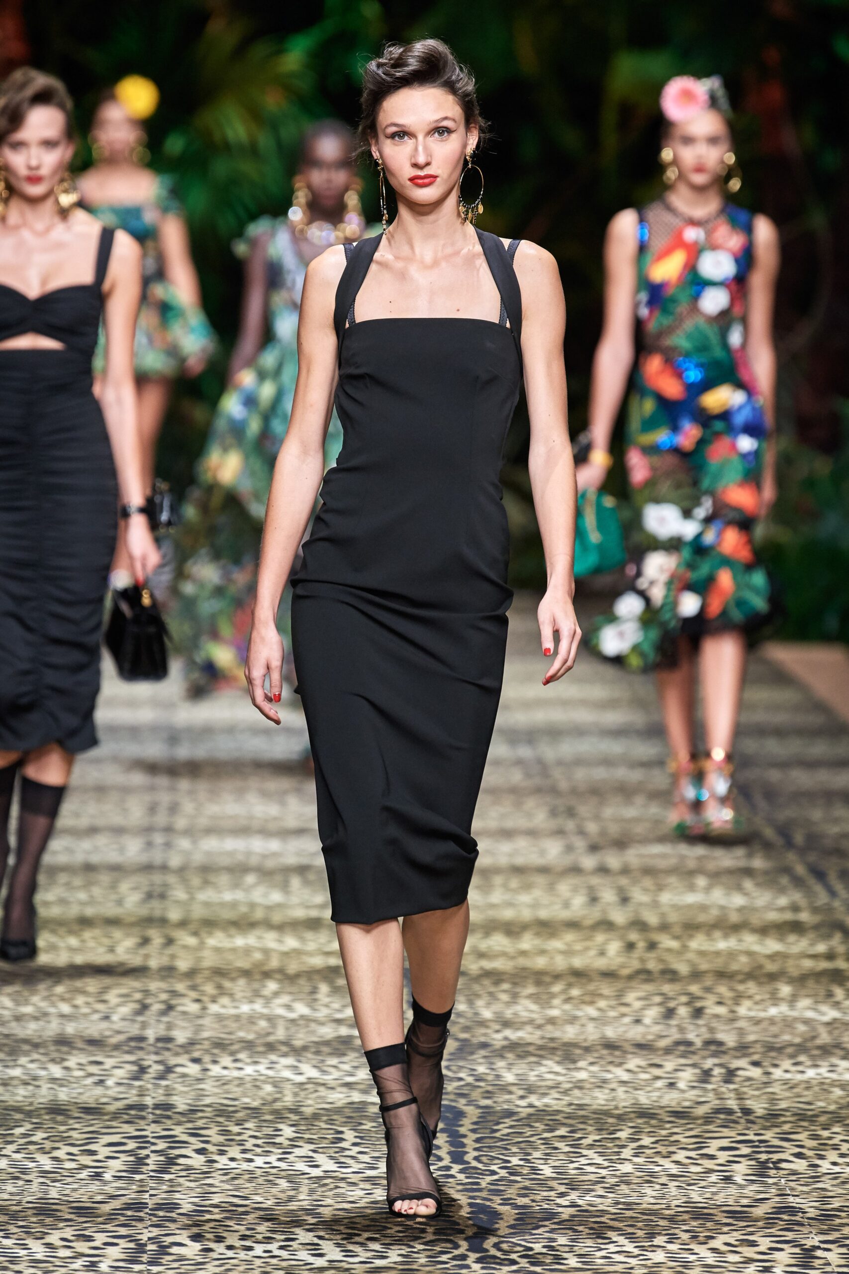 Dolce & Gabbana S/S 20 Look 2