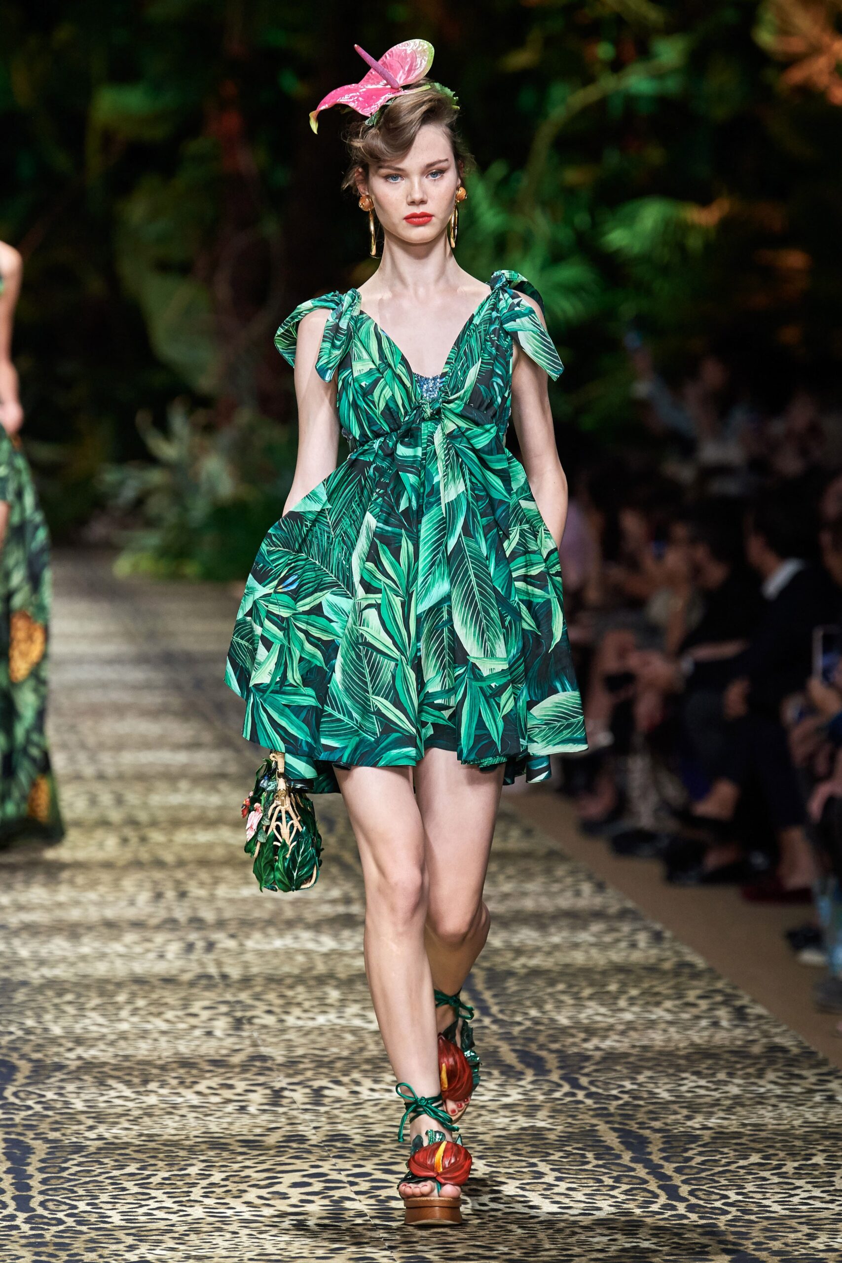 Dolce & Gabbana S/S 20 Look 3