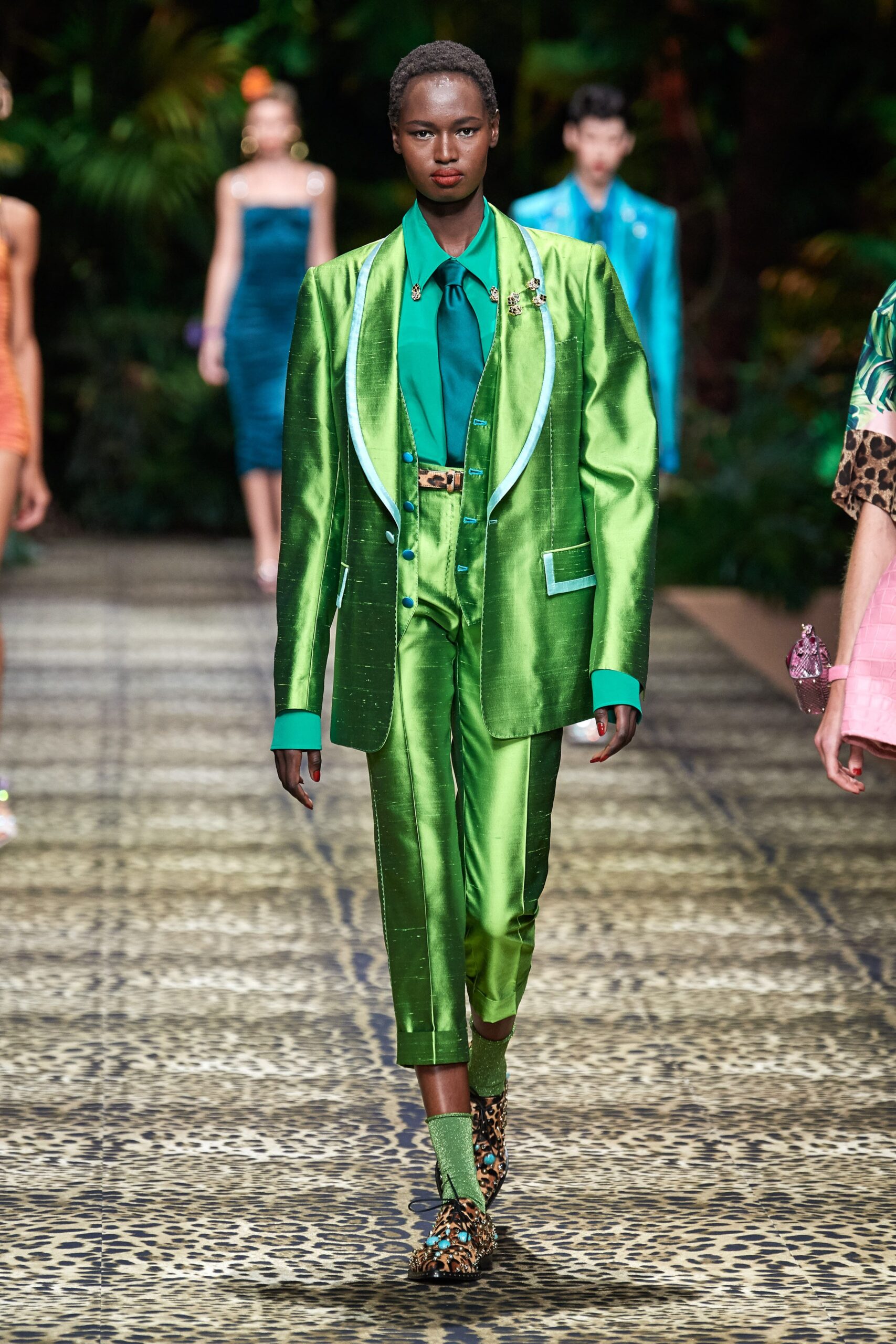 Dolce & Gabbana S/S 20 Look 5