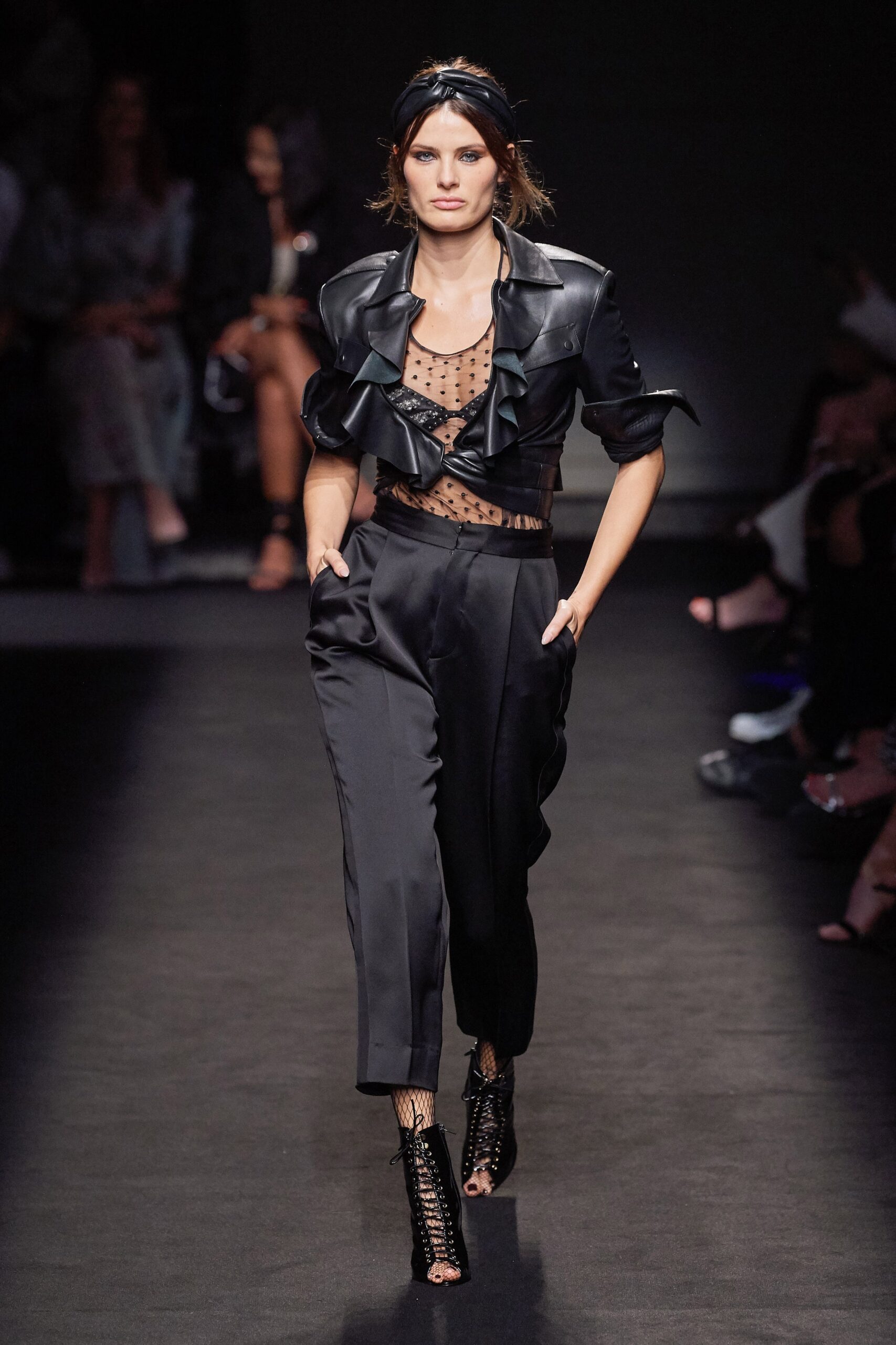 Dundas F/W 19 Couture Look 3