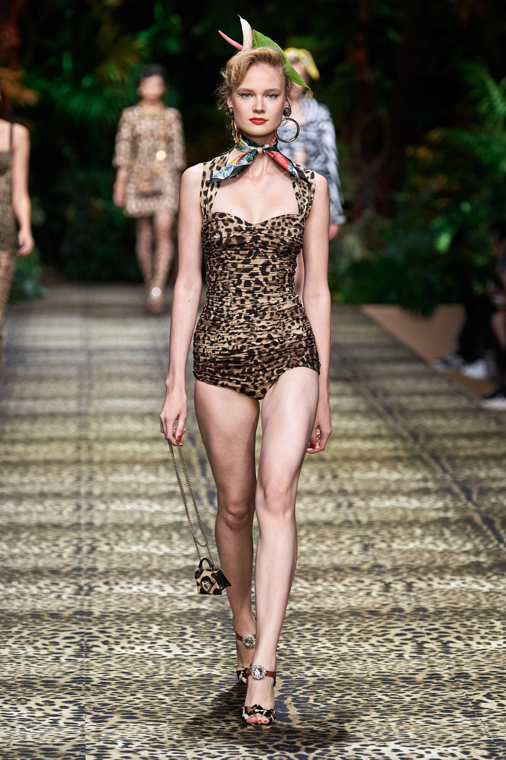 Dolce & Gabbana S/S 20 Look 14