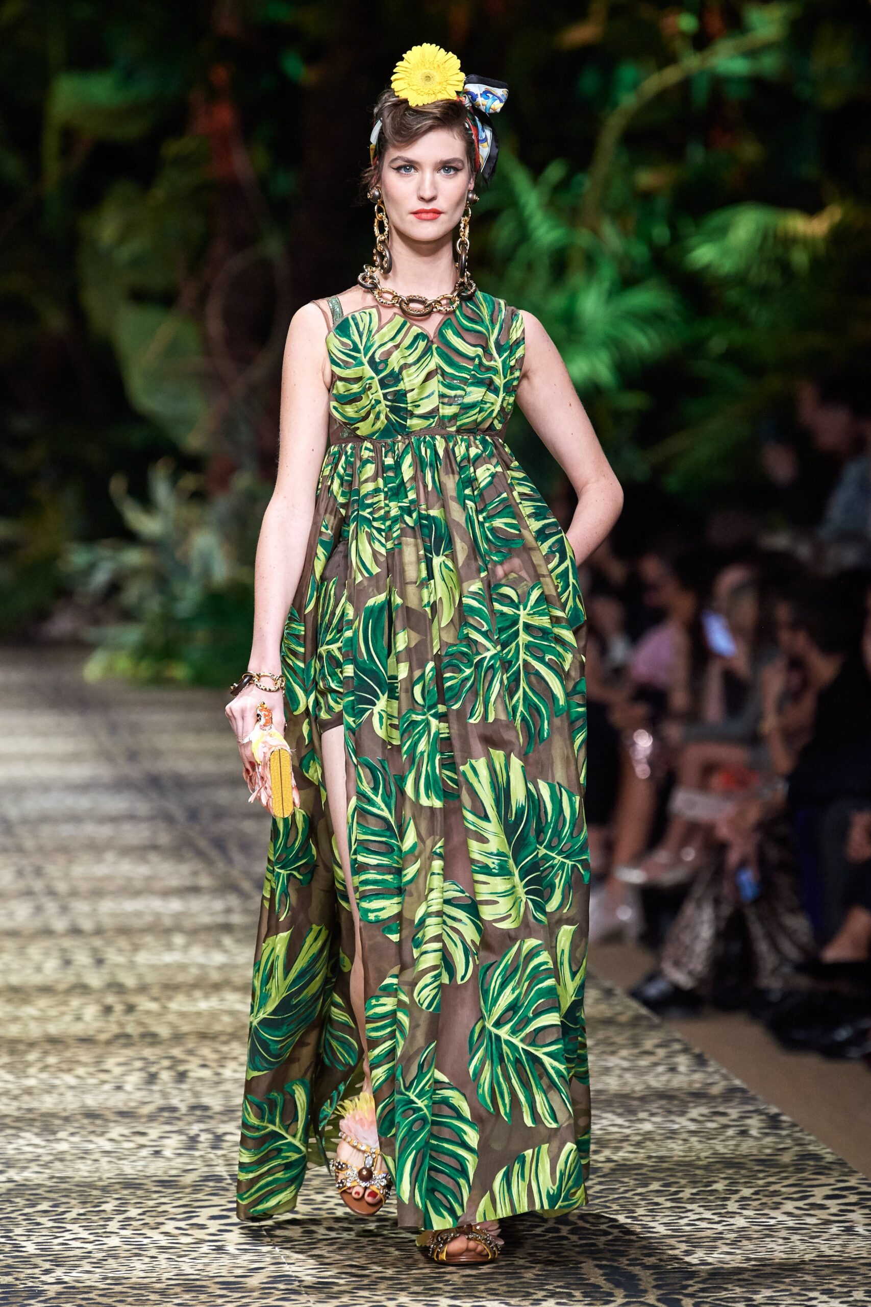 Dolce & Gabbana S/S 20 Look 26