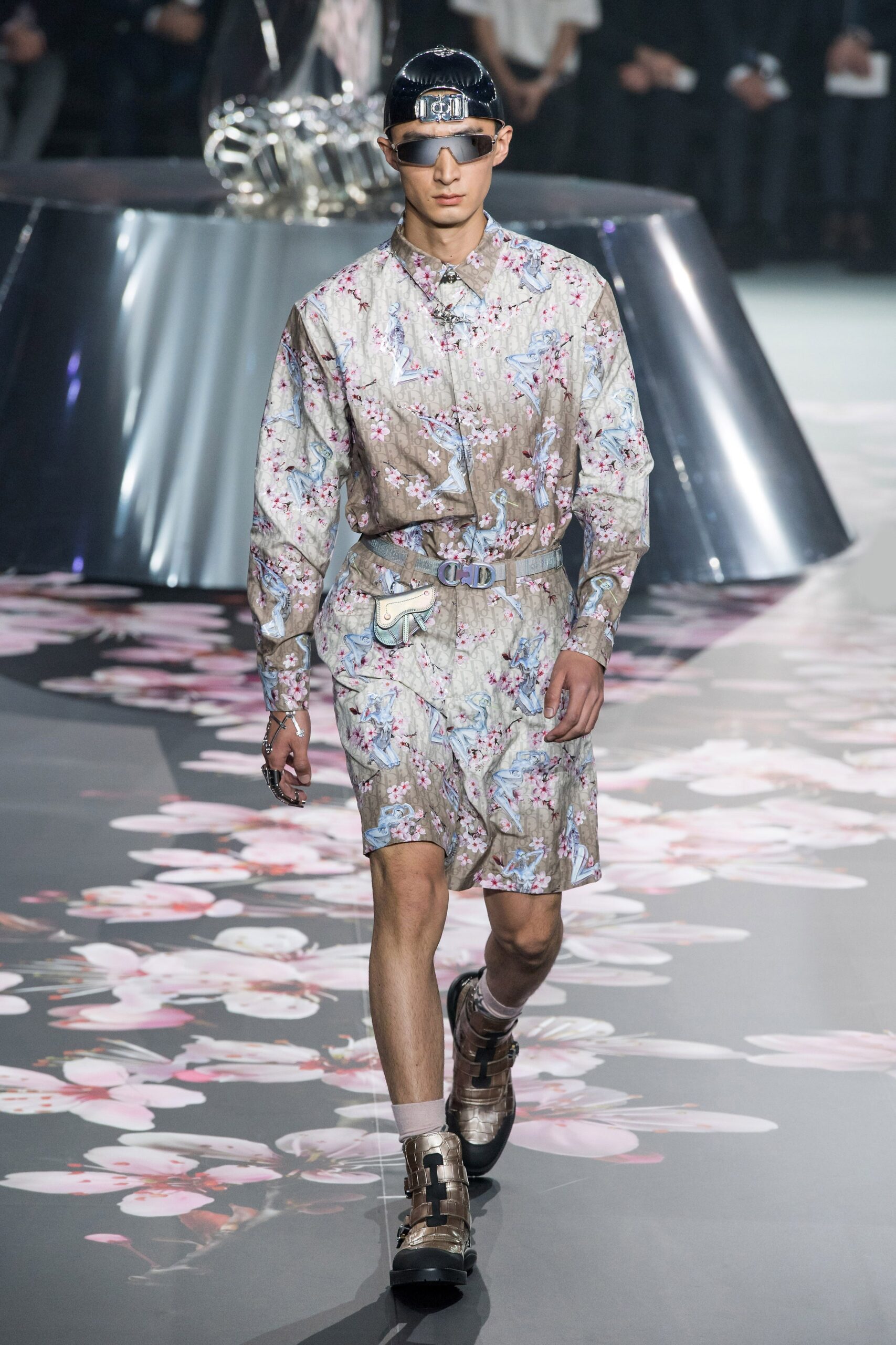 Dior Men F/W 19 Look 8