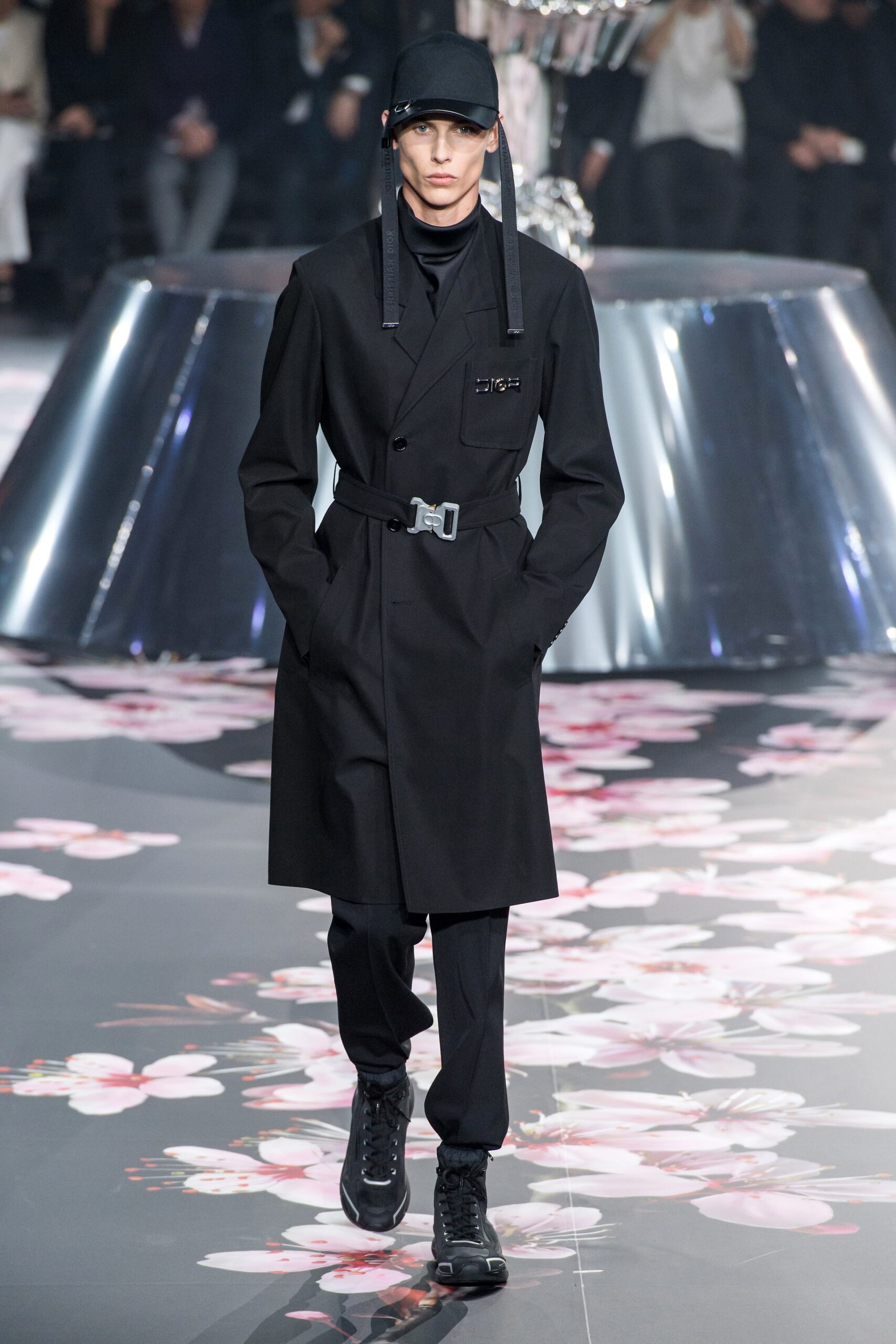Dior Men F/W 19 Look 16