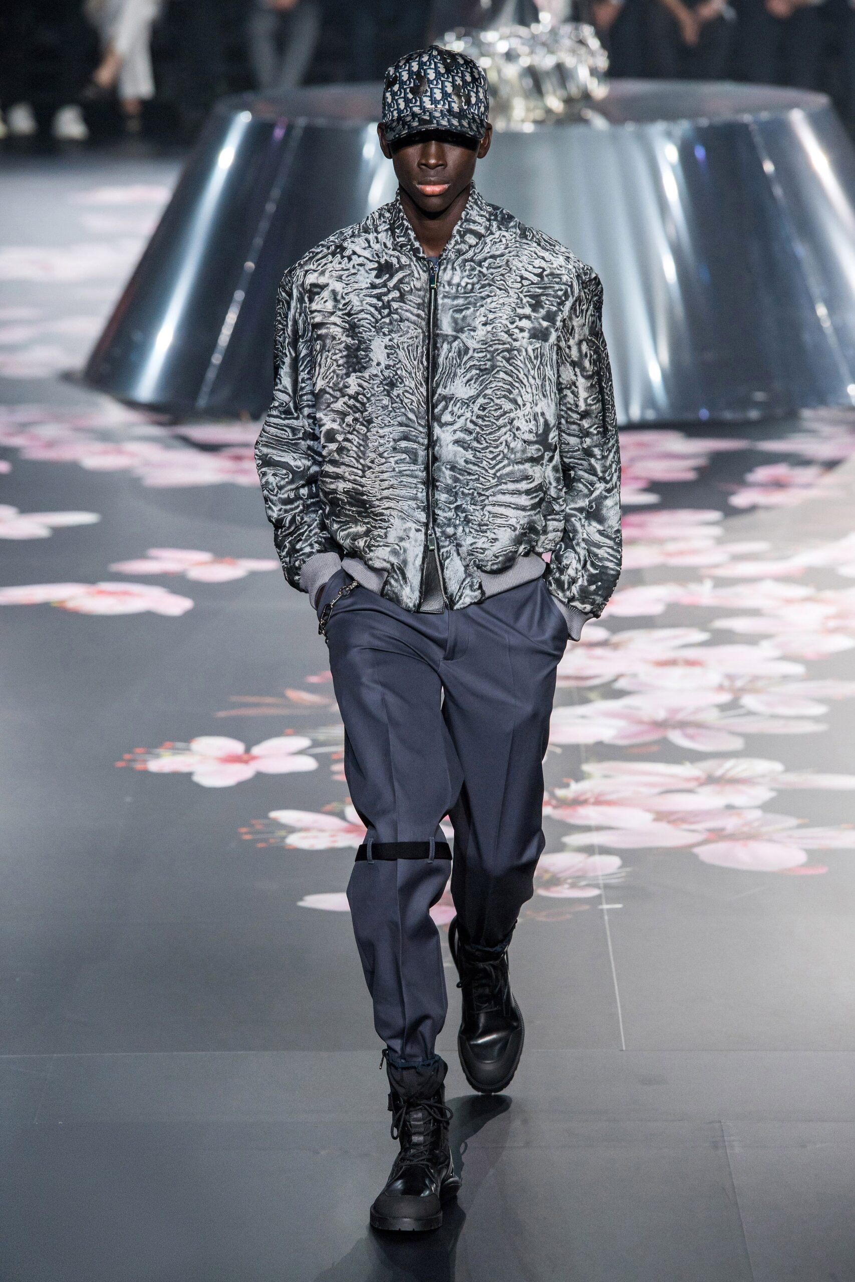 Dior Men F/W 19 Look 28