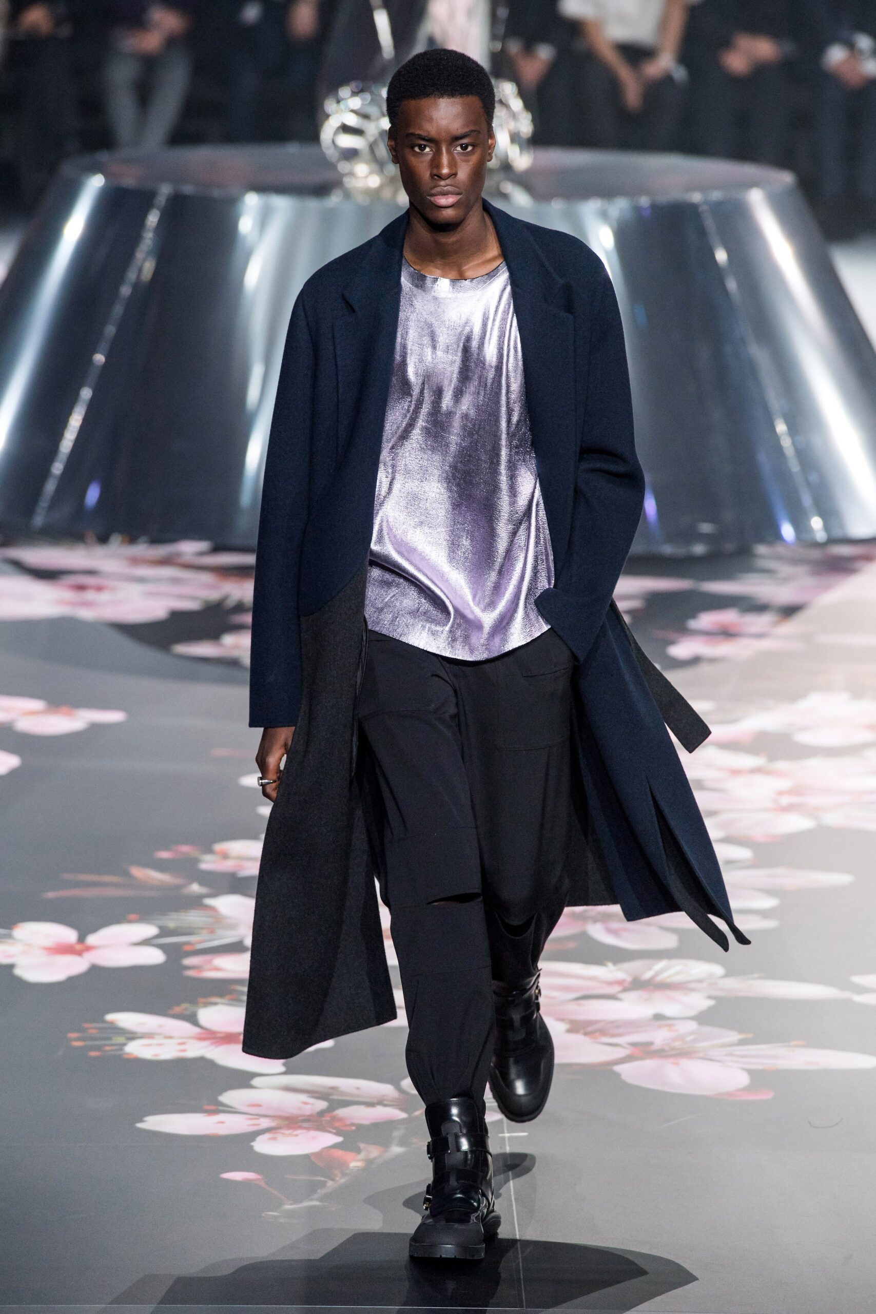 Dior Men F/W 19 Look 33