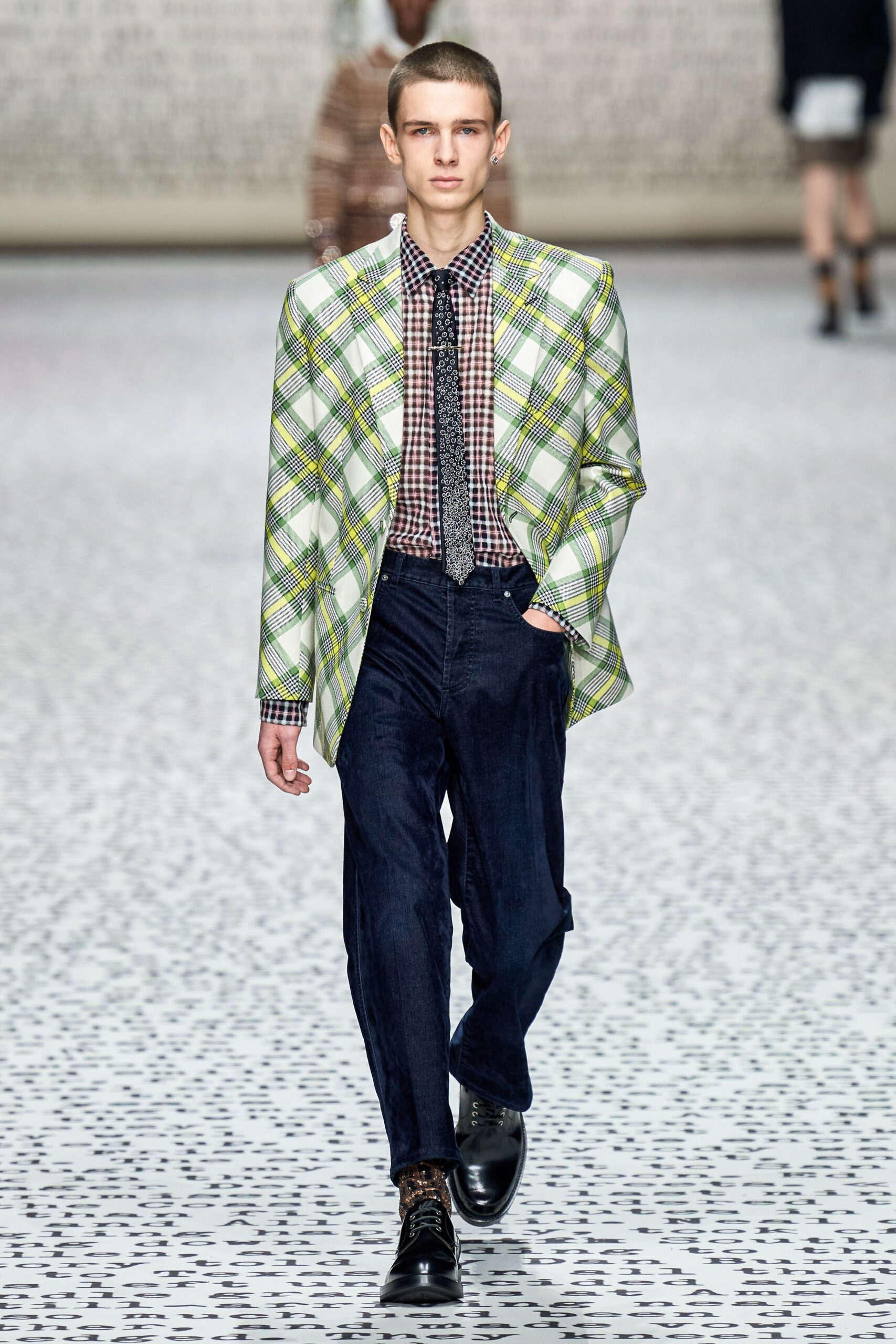 Dior Men F/W 22 Look 4
