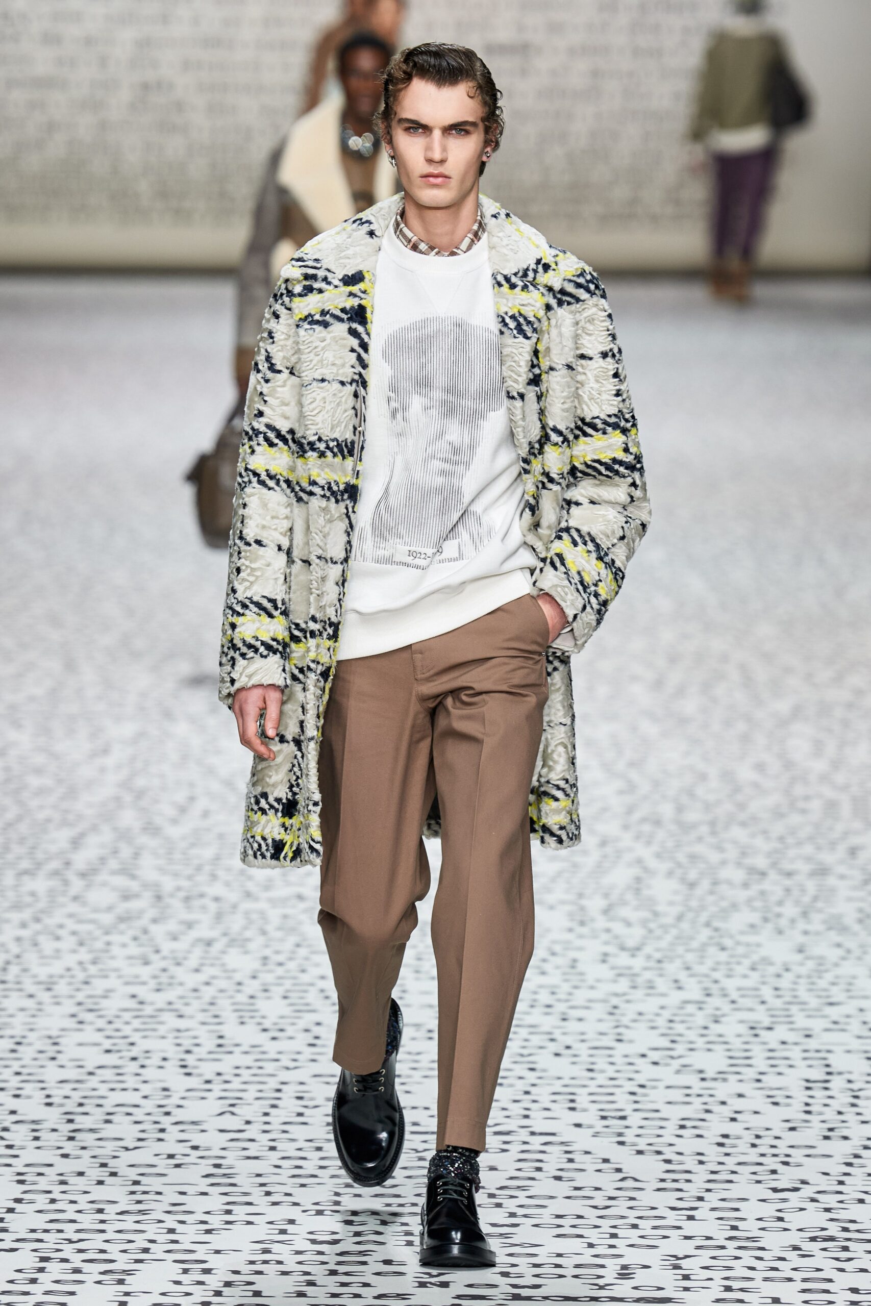 Dior Men F/W 22 Look 6