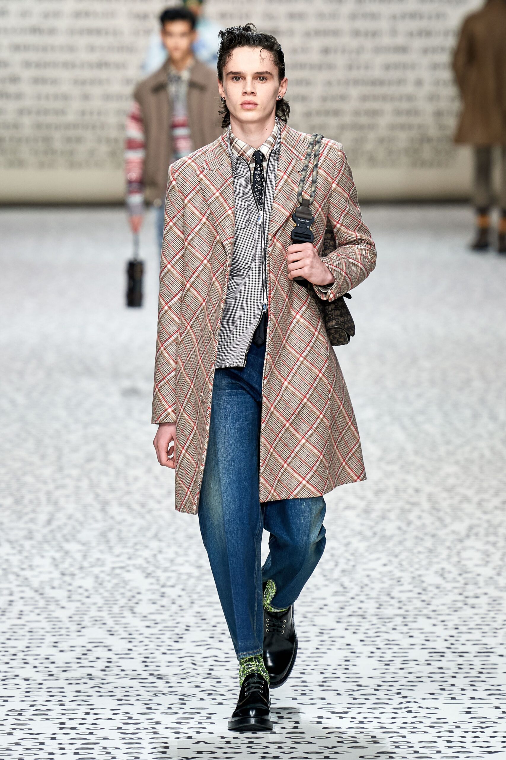 Dior Men F/W 22 Look 18