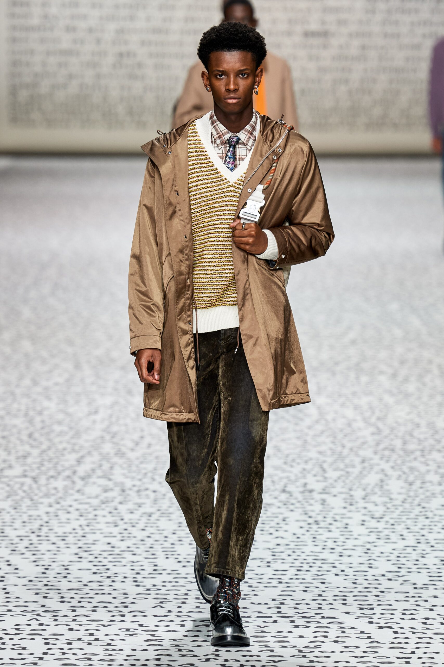 Dior Men F/W 22 Look 37