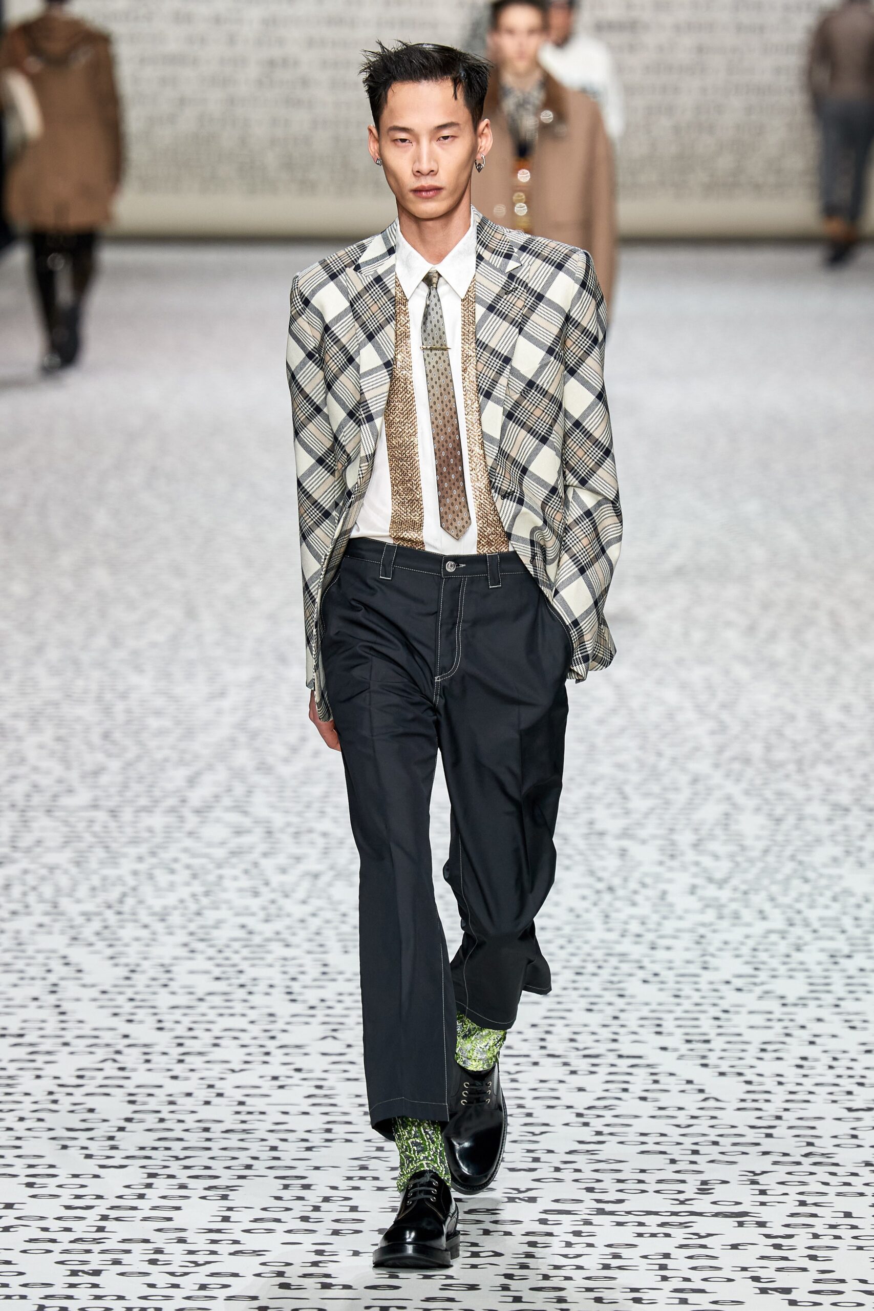 Dior Men F/W 22 Look 40