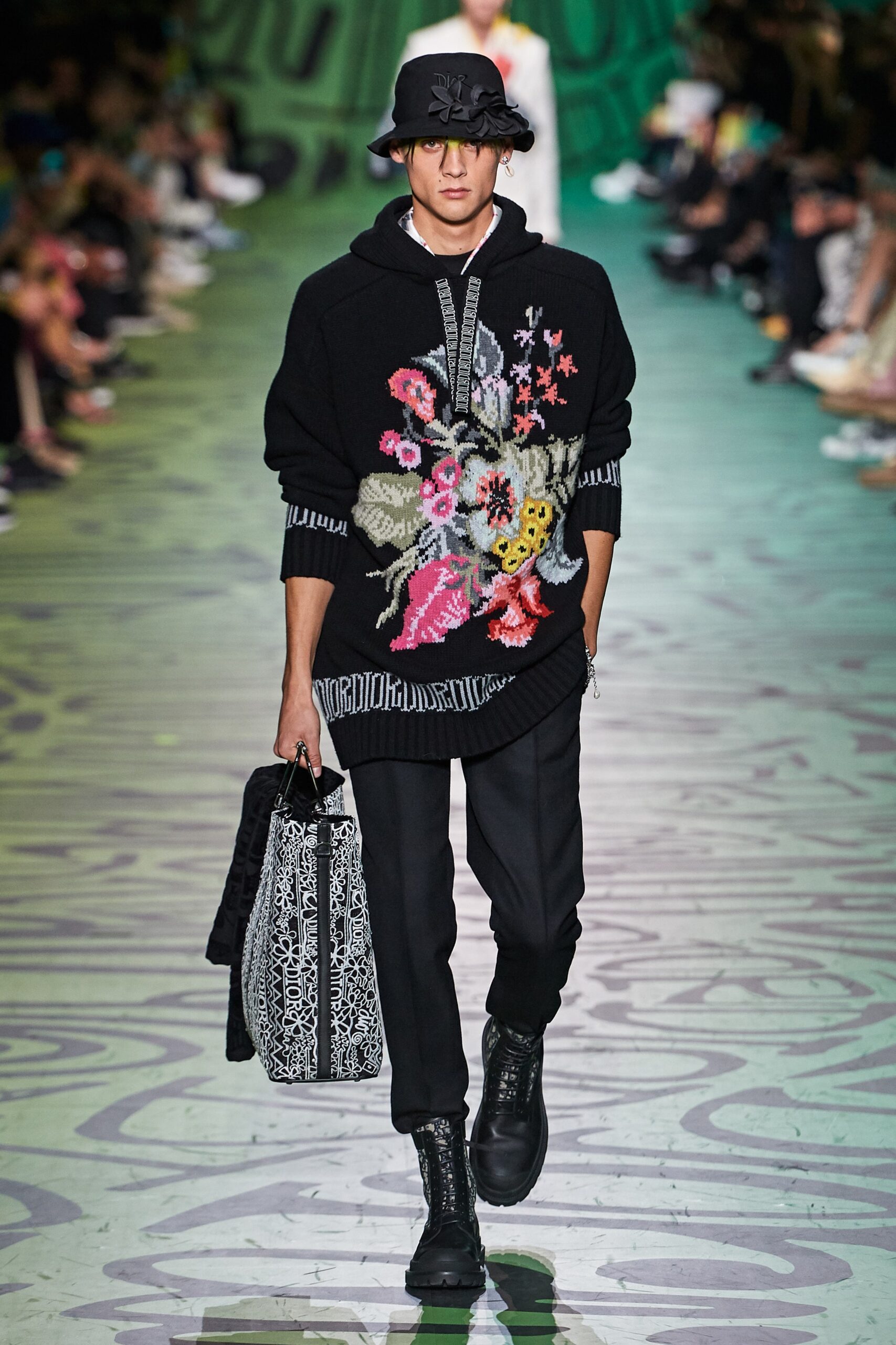 Dior Men F/W 20 Look 34