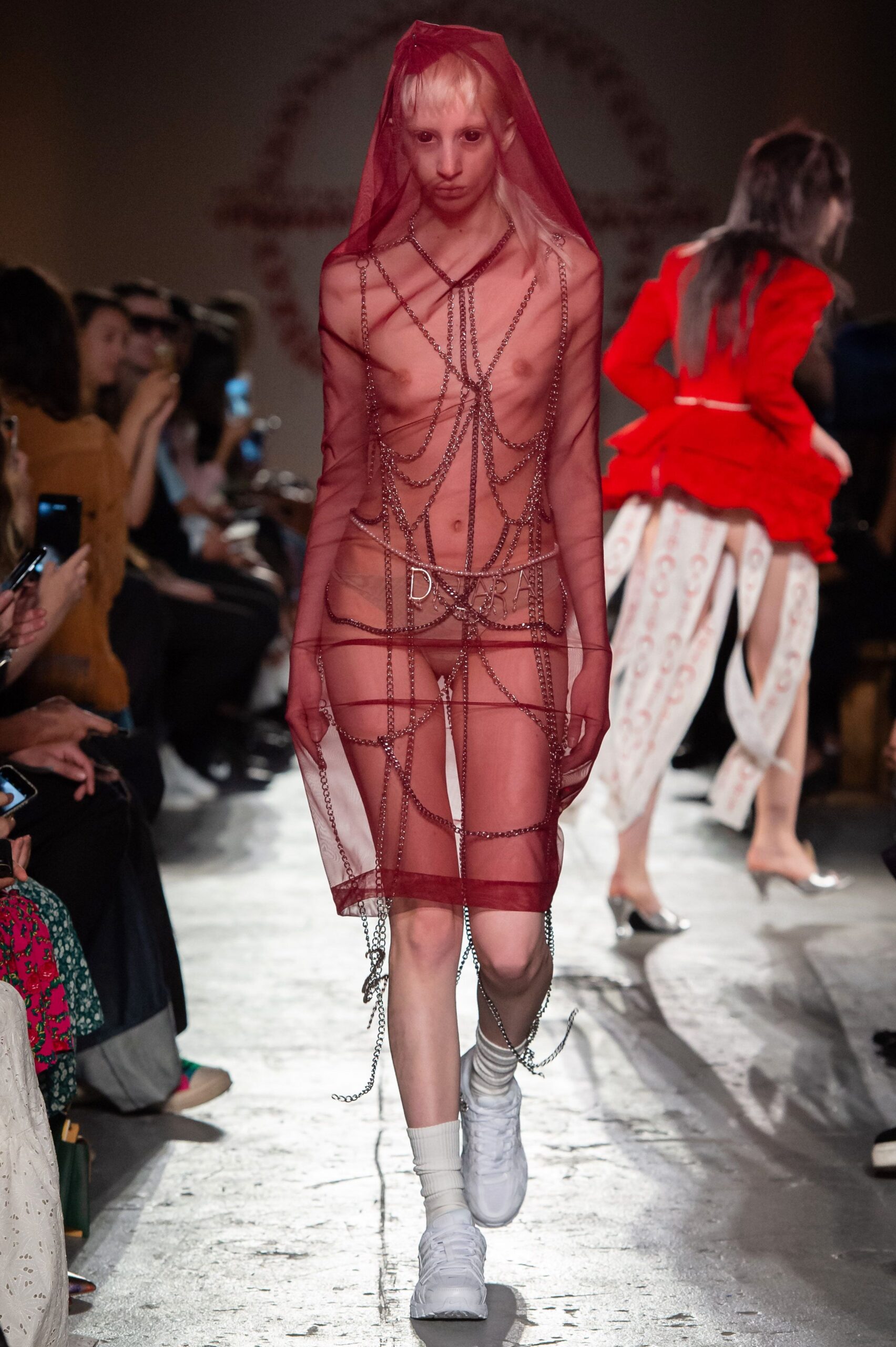 Dilara Findikoglu S/S 20 Look 17