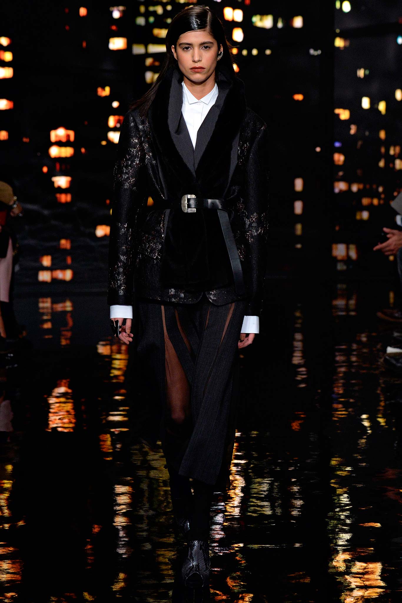 Donna Karan F/W 15 Look 2