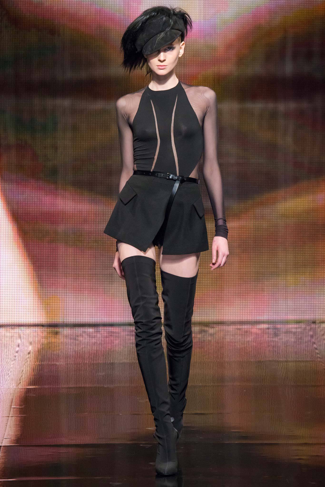 Donna Karan F/W 14 Look 3