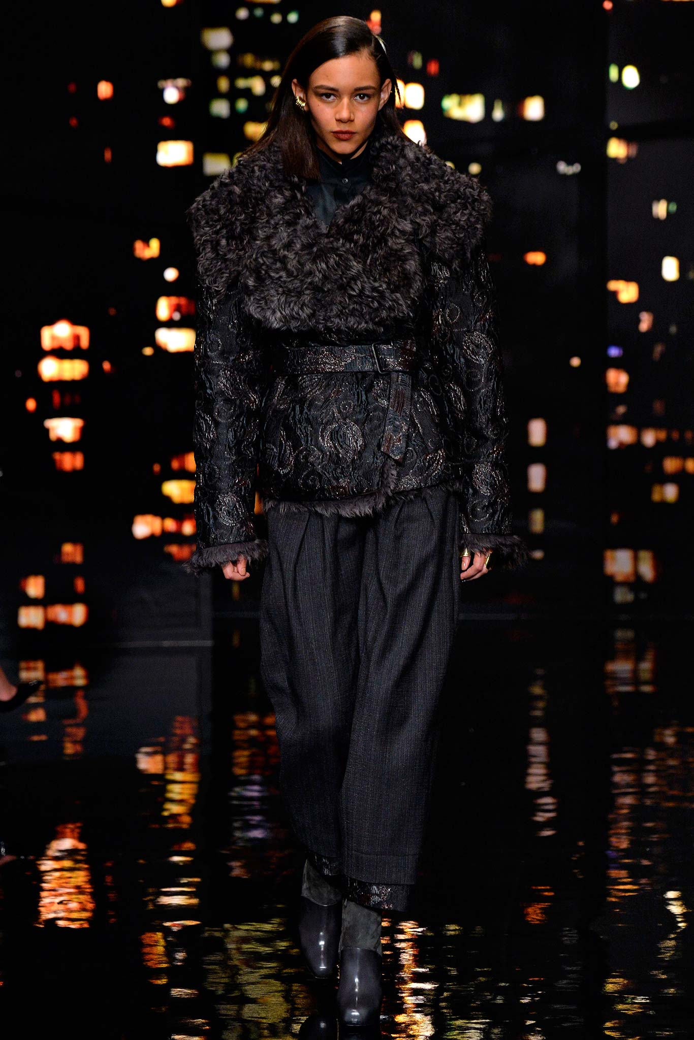 Donna Karan F/W 15 Look 10