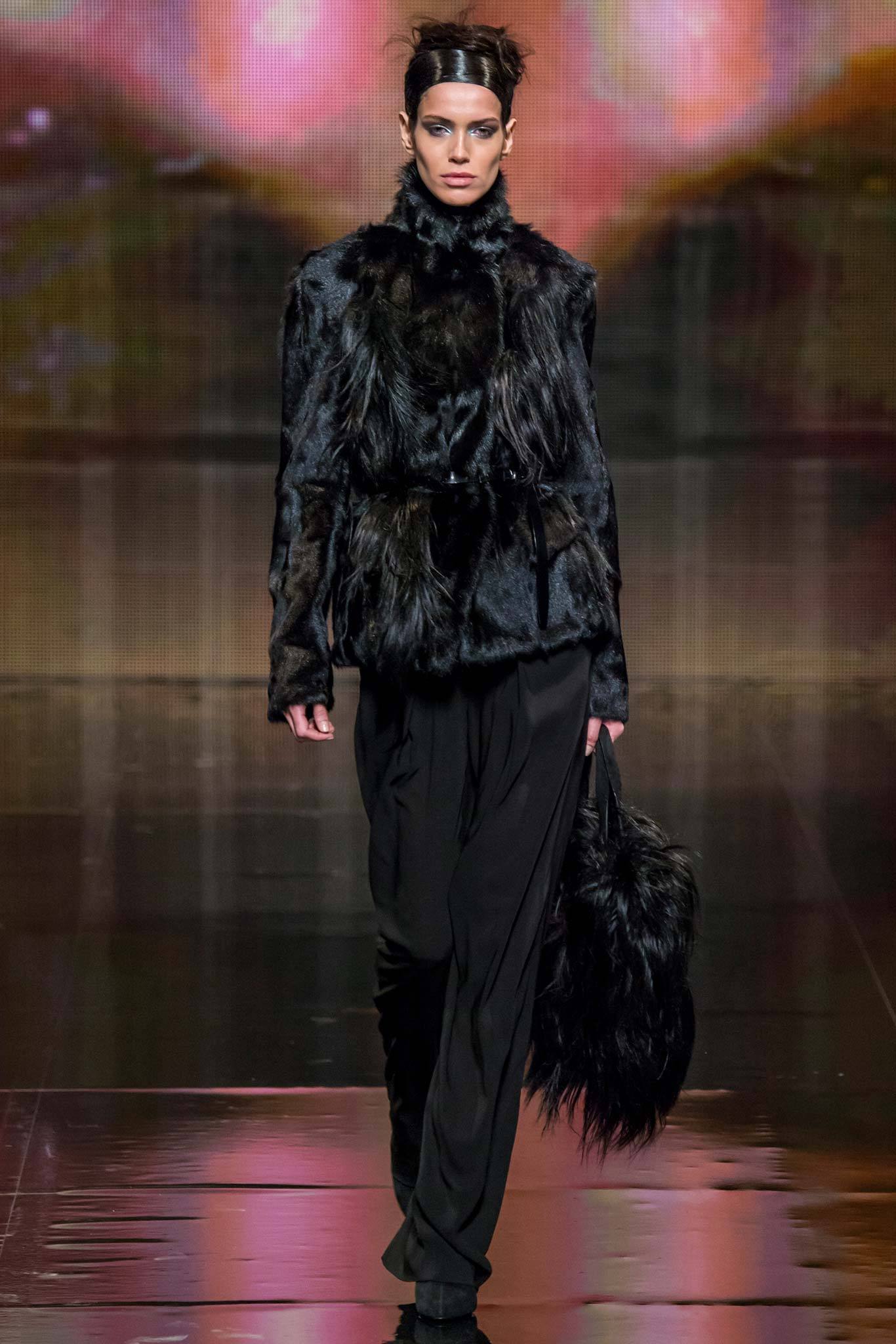 Donna Karan F/W 14 Look 12