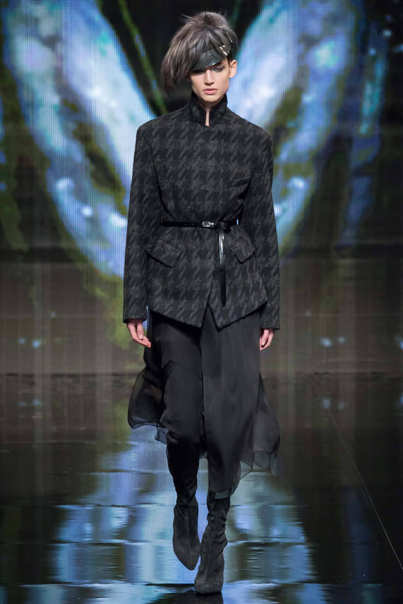 Donna Karan F/W 14 Look 15