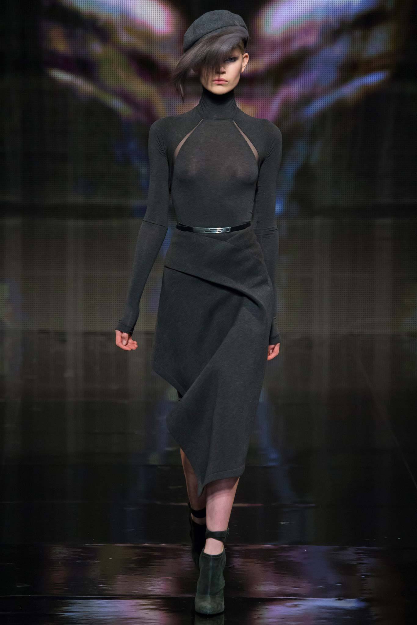 Donna Karan F/W 14 Look 17