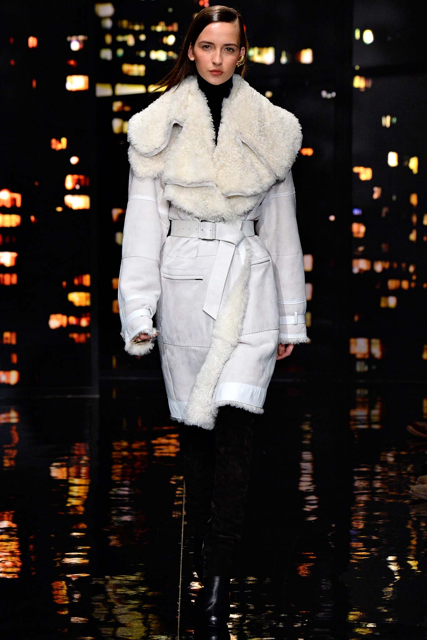 Donna Karan F/W 15 Look 20