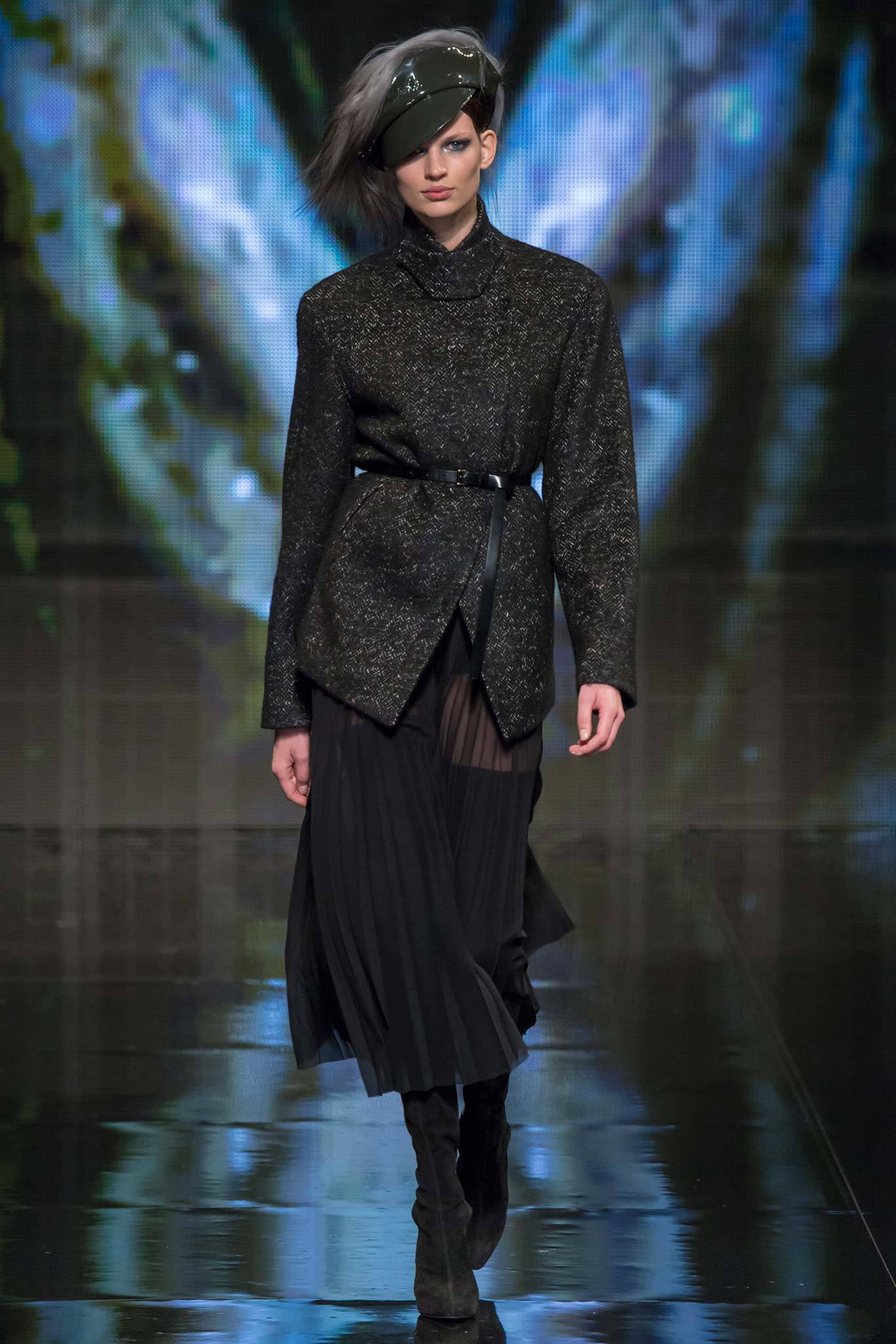 Donna Karan F/W 14 Look 23