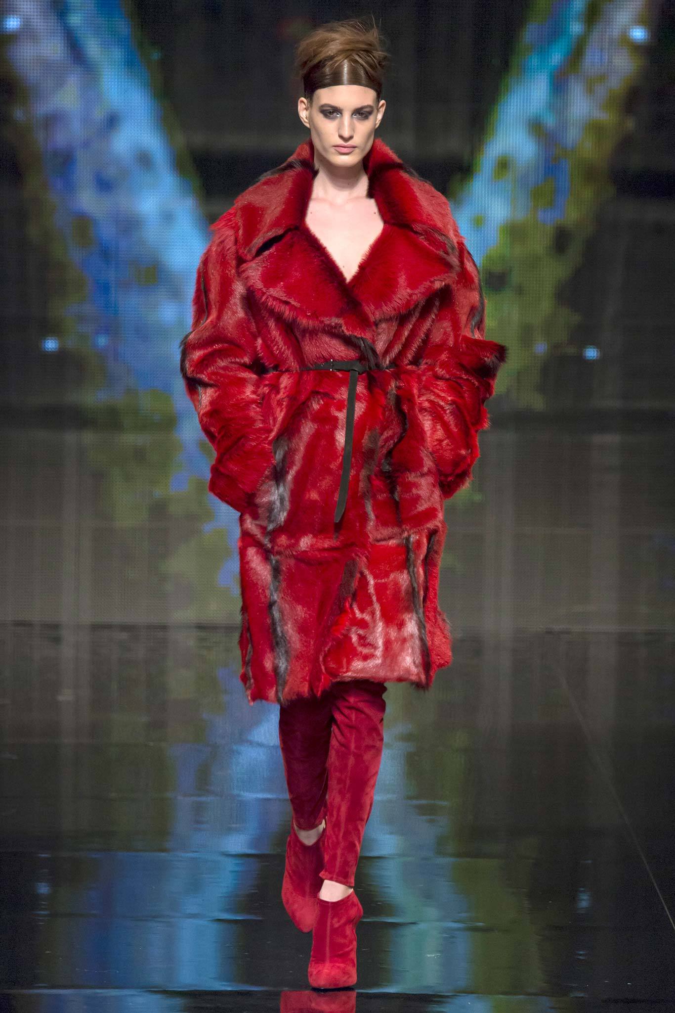 Donna Karan F/W 14 Look 25