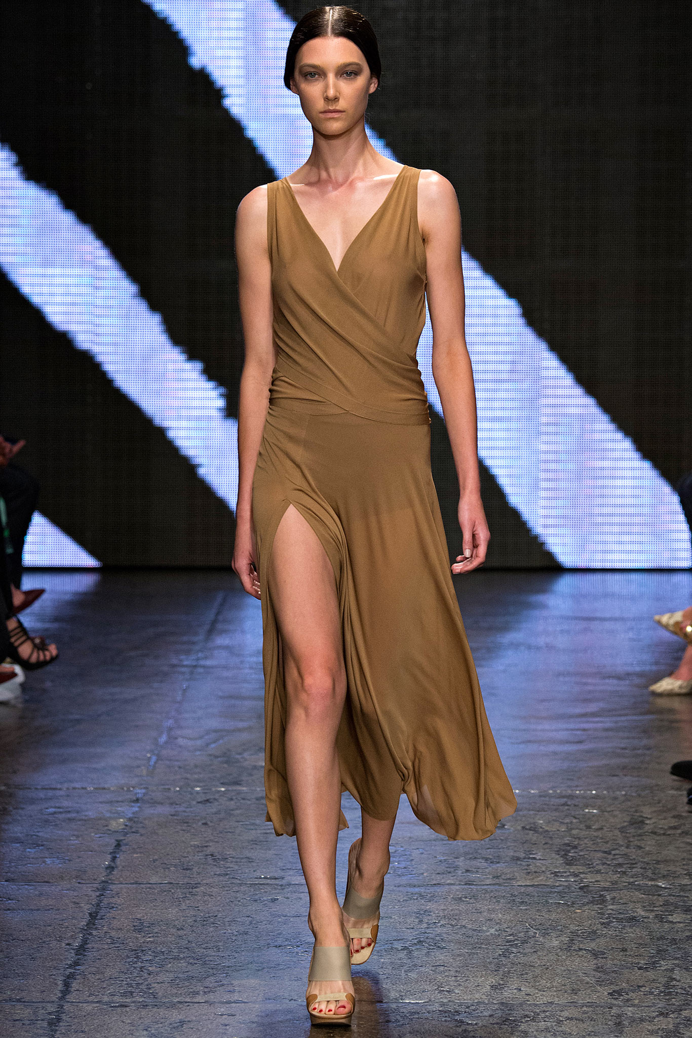 Donna Karan S/S 15 Look 27