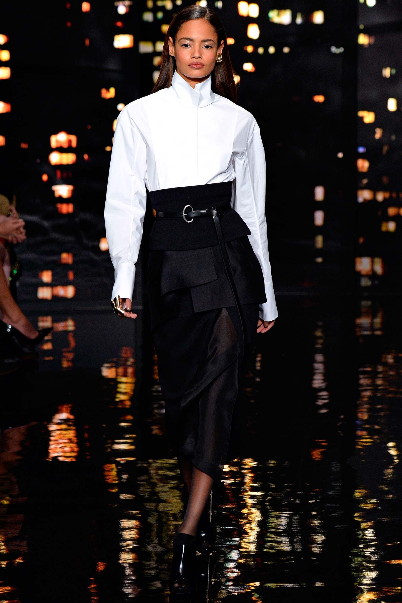Donna Karan F/W 15 Look 22