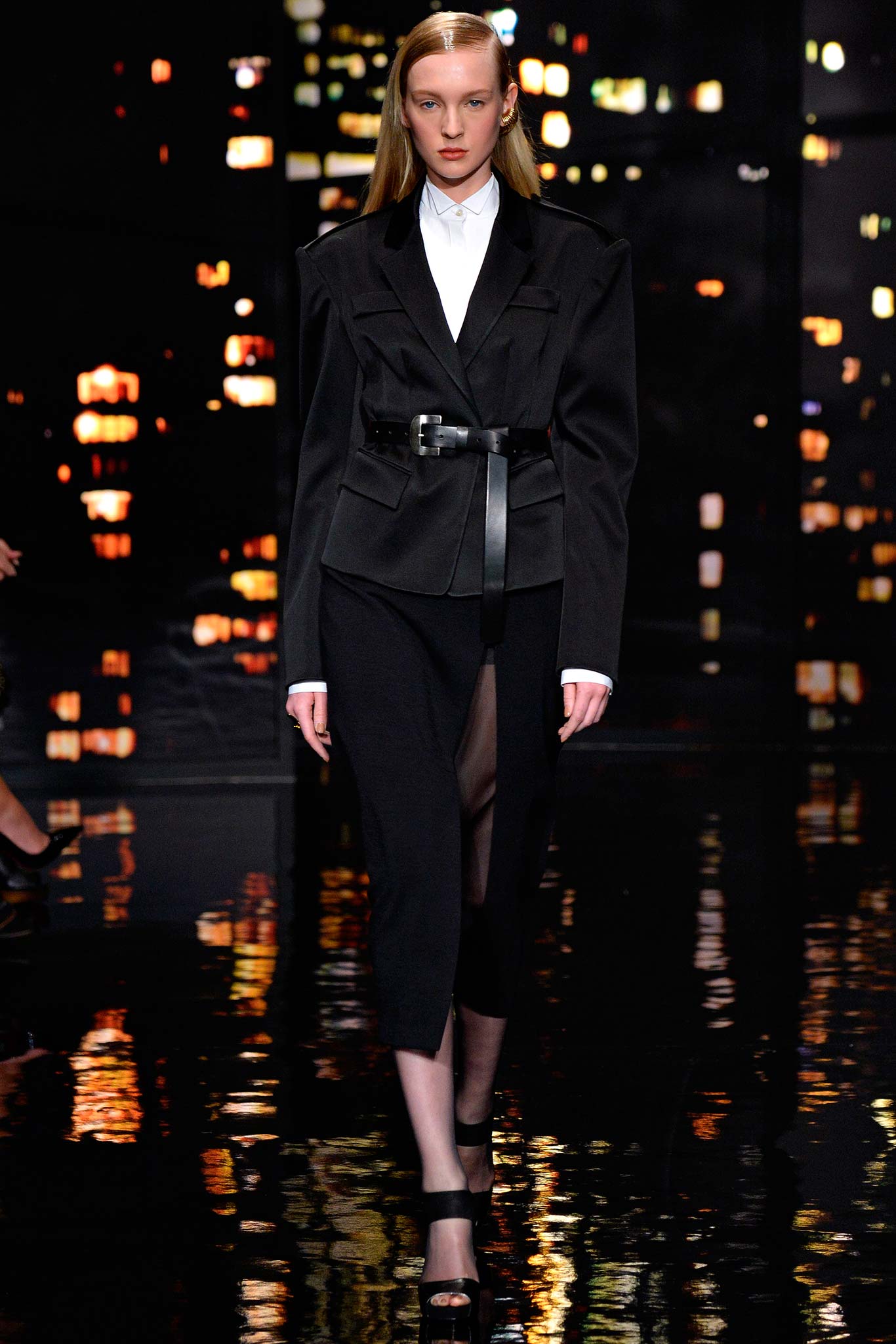 Donna Karan F/W 15 Look 23