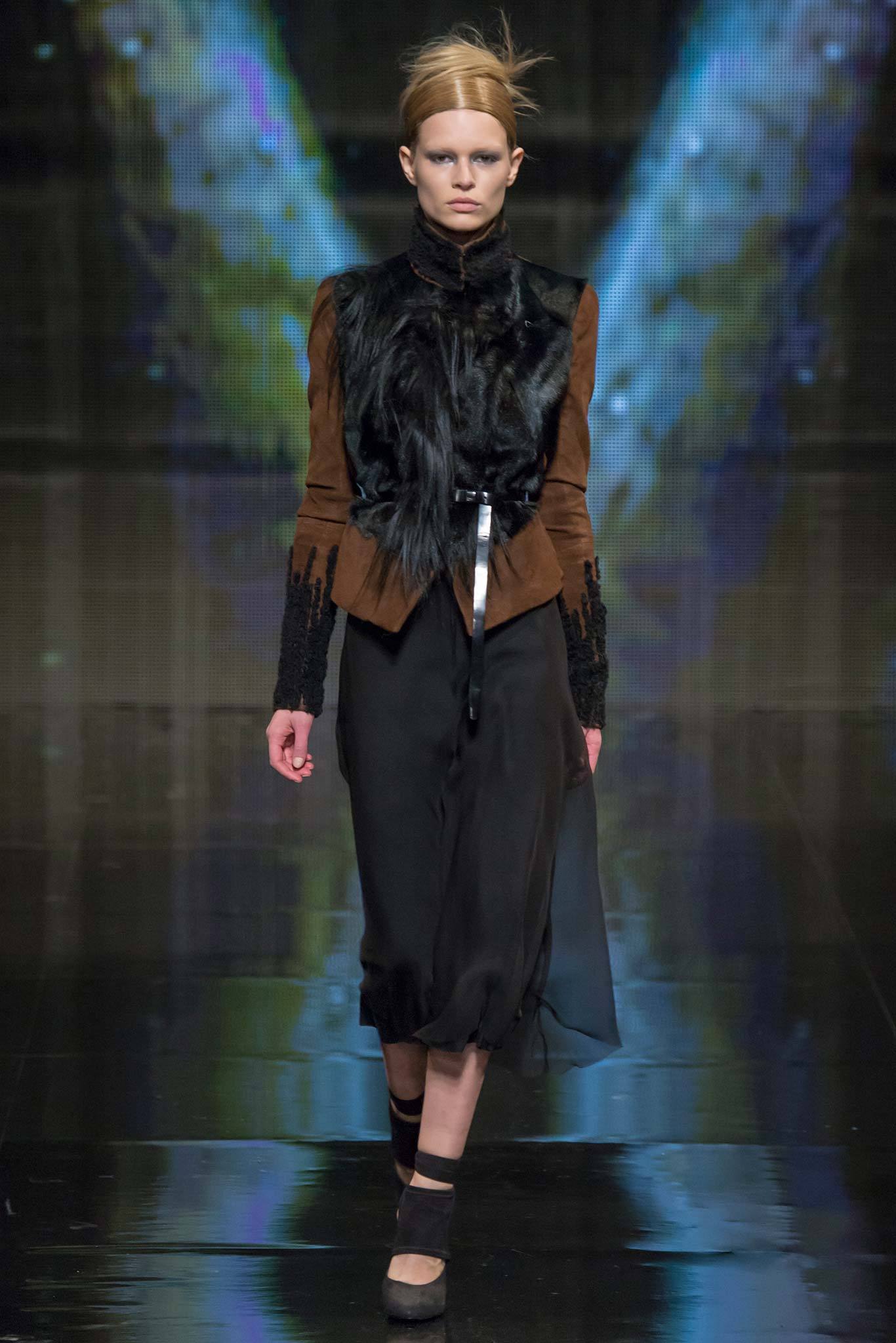 Donna Karan F/W 14 Look 29