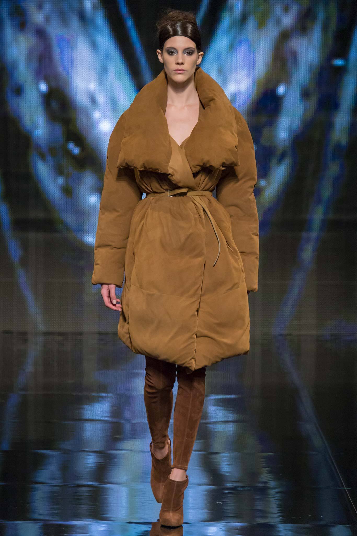 Donna Karan F/W 14 Look 30